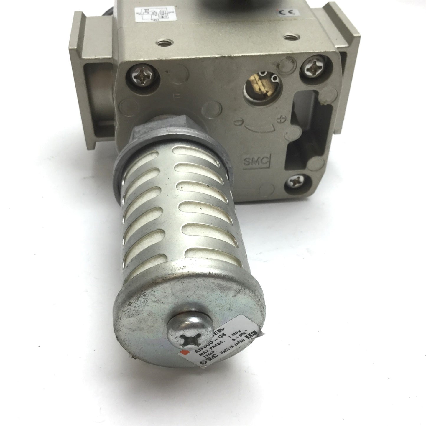 Used SMC EAV5000-F06-5YZ-Q Soft Start Valve, Voltage: 24VDC, Pressure: 0.2-1.0MPa
