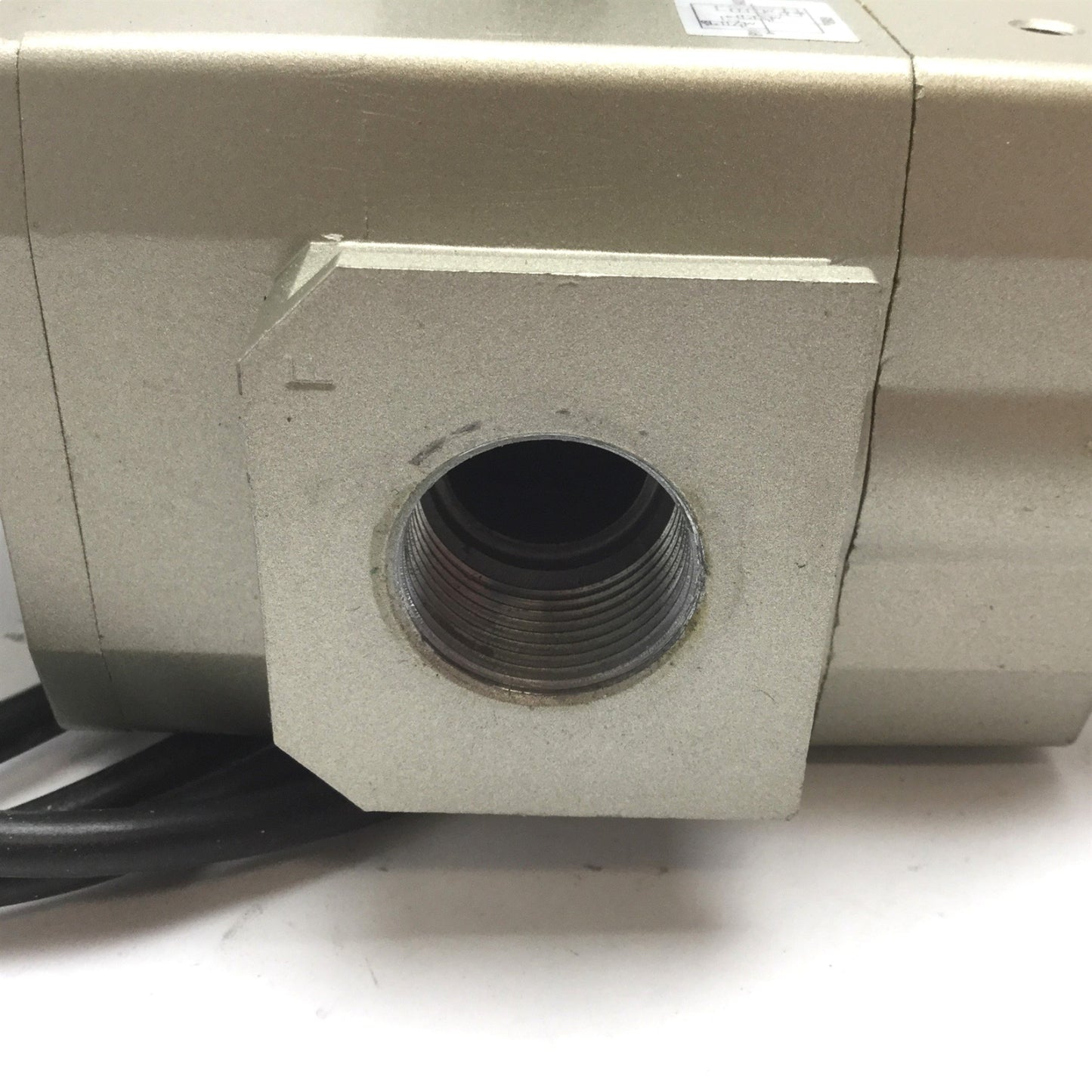 Used SMC EAV5000-F06-5YZ-Q Soft Start Valve, Voltage: 24VDC, Pressure: 0.2-1.0MPa