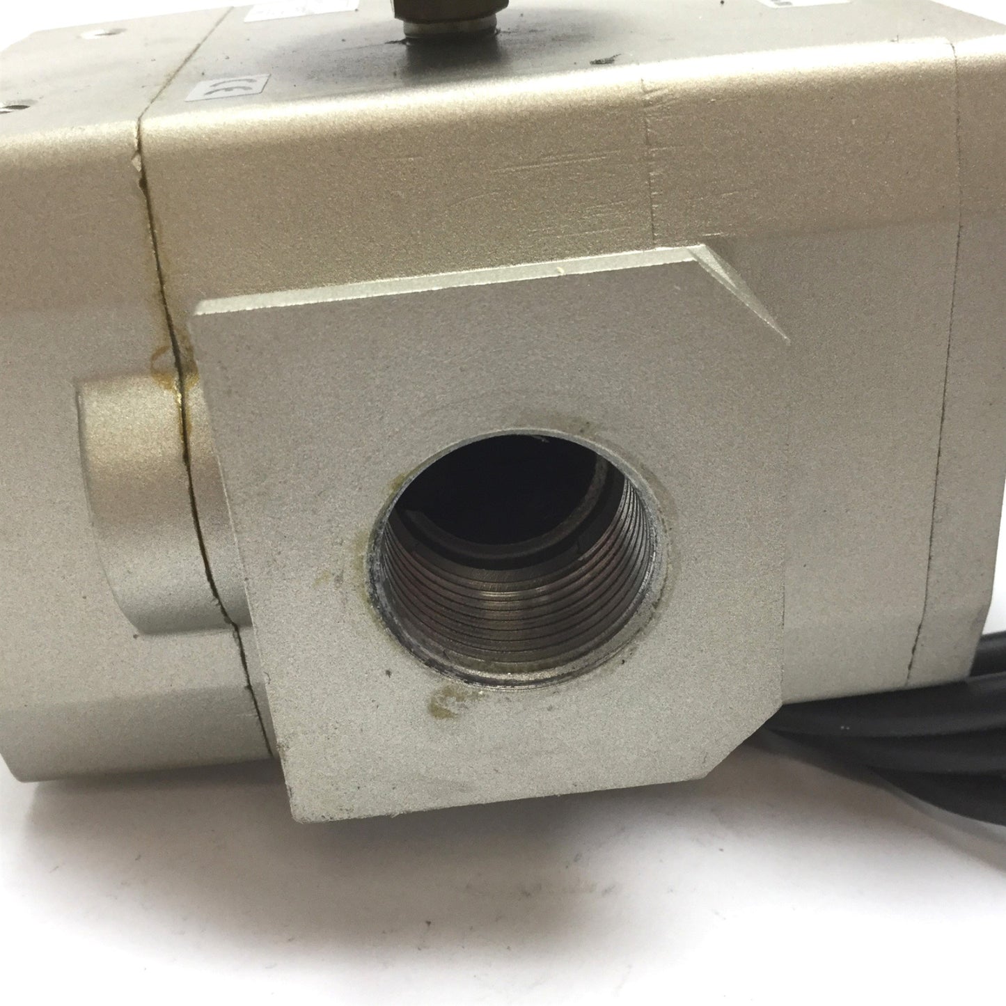 Used SMC EAV5000-F06-5YZ-Q Soft Start Valve, Voltage: 24VDC, Pressure: 0.2-1.0MPa