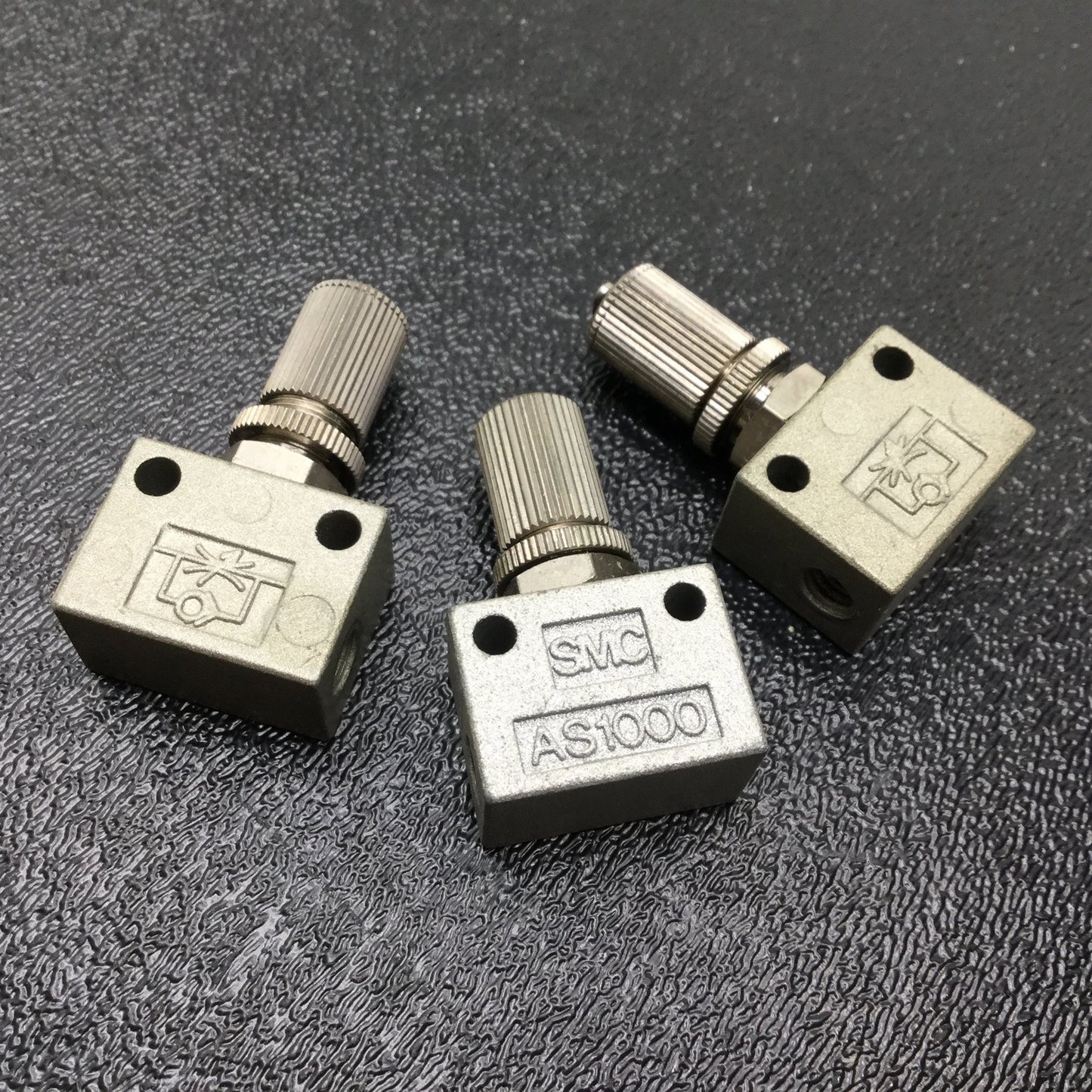 Used Lot of 3 SMC AS1000-M5 Air Speed Controller Port: M5x0.8 1MPa Max In-Line Type