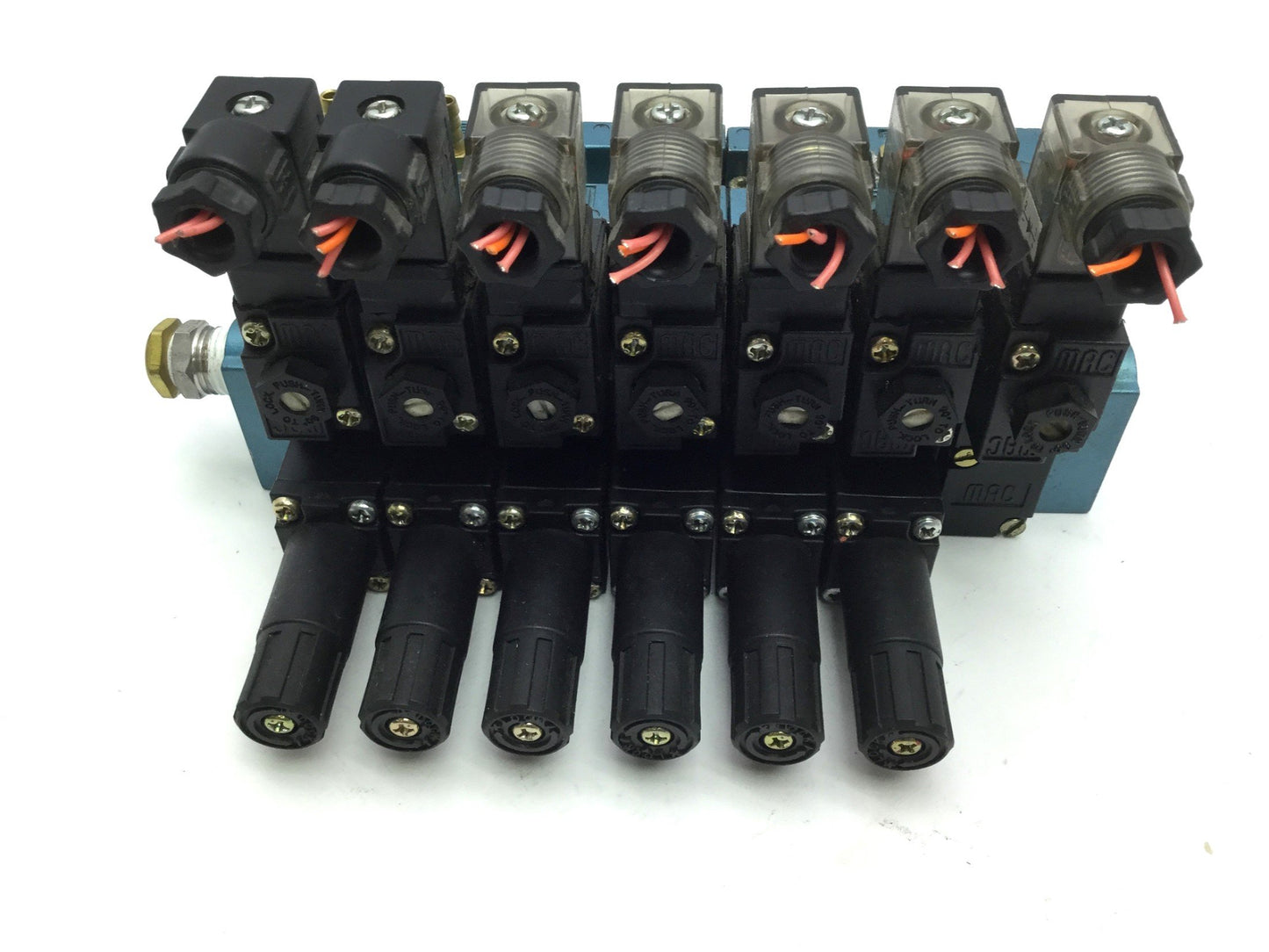 Used Lot of 6 Mac 45A-MAJ-DDAJ-2KE & 1 DDAJ-B-N Solenoid Valves 24VDC 120PSI