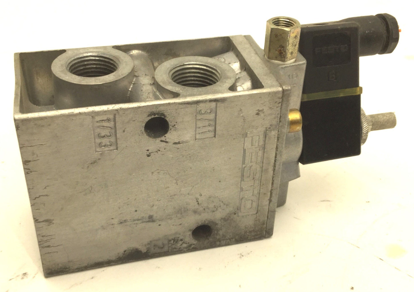 Used Festo MFH-3-1/2 S Pneumatic Solenoid Valve, Normally Closed, 1/2 NPT