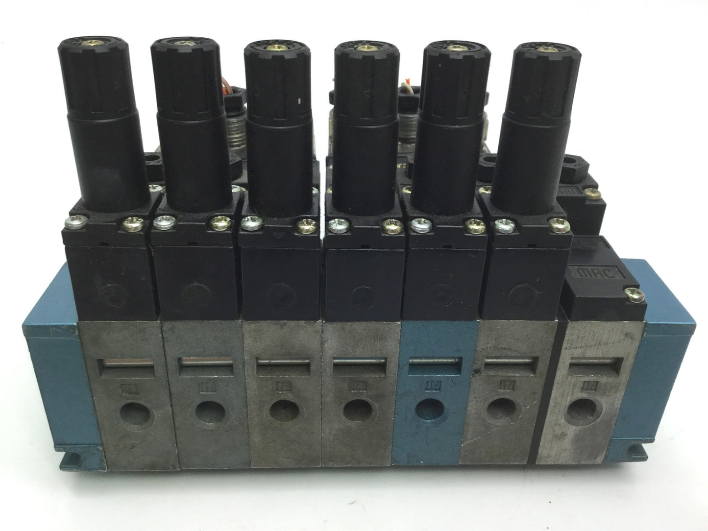 Used Lot of 1 Mac 45A-MAC-DDAJ-2KE and 6 Mac 45A-MAJ-DDAJ-2KE Solenoid Valves