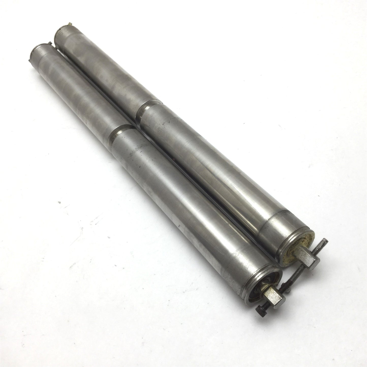 Used Lot of 2 Conveyor Roller, Roller Length: 360mm, Diameter: 31.5mm, Overall: 390mm