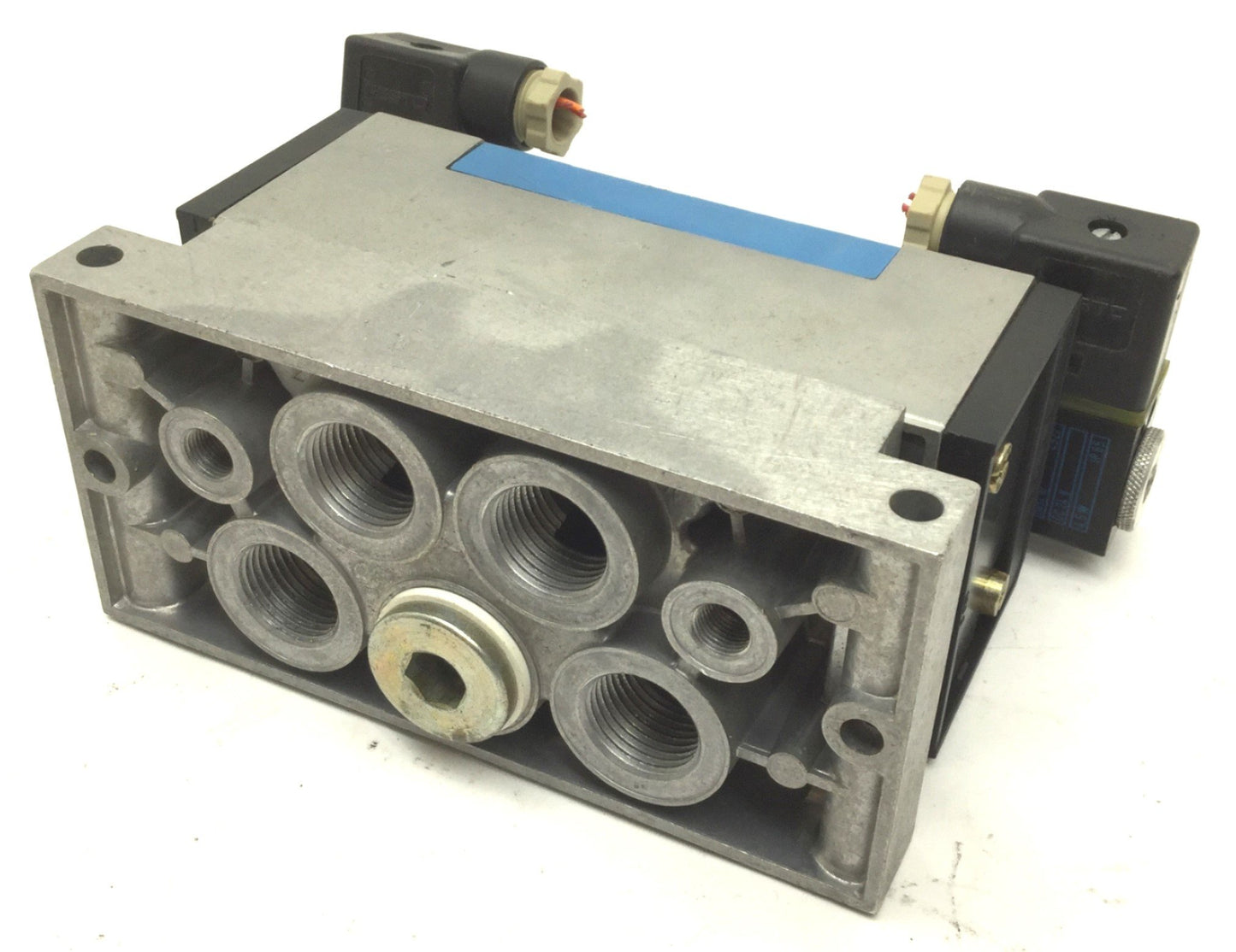 Used Festo JMFH-5/2-D-3-S C Bistable Solenoid Directional Control Valve w/24VDC Coils