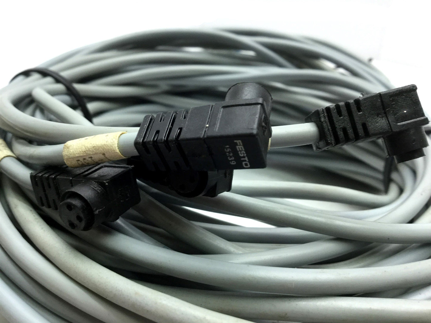 Used Lot of 8 Festo SIM-K-WD 15239 Connecting Right 90 Cables 3-Pin Length: 7.5'