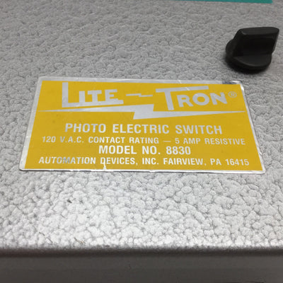 Used Automation Devices Inc 8830 Photoelectric Switch, Contact Rating: 120VAC 5A