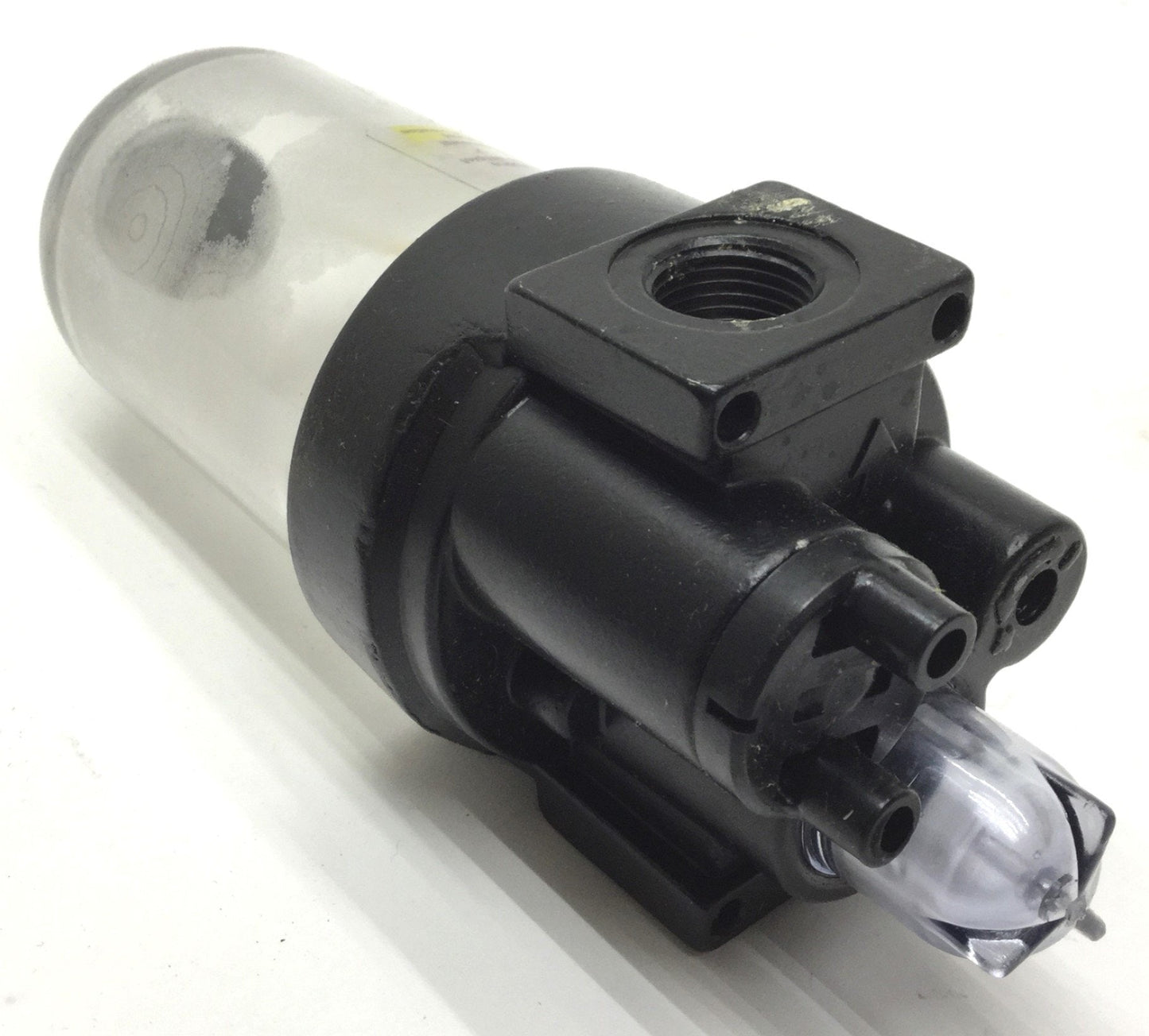 New – Open box In Box Parker 06L21BC Pneumatic Lubricator, Inlet Max: 150PSIG, 3/8" NPT