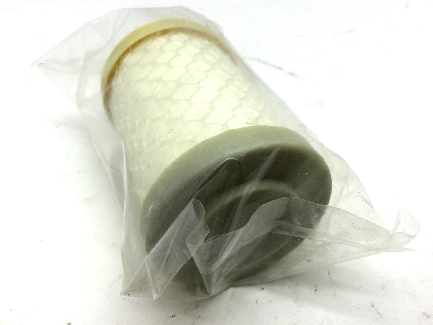 New – Open box Lot of 2 New Parker PS245 Pneumatic Filter Element Model 12F, 20 SCFM