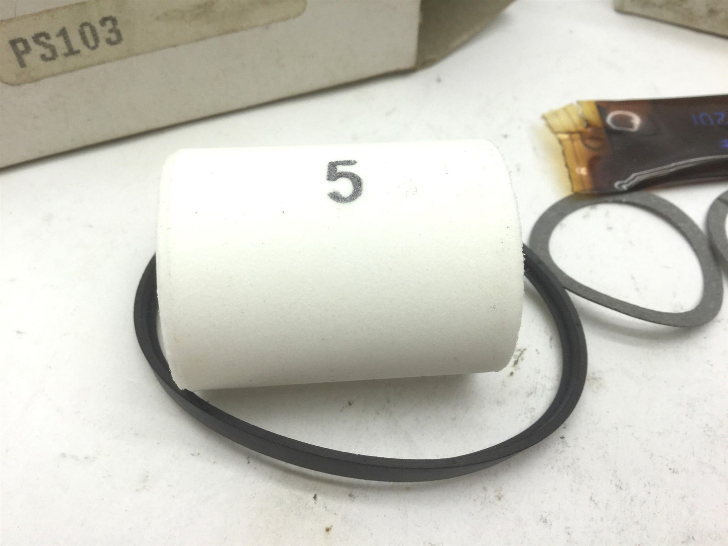 New – Open box Lot of 2 New PS103 Pneumatic Filter Elements 5 Micron