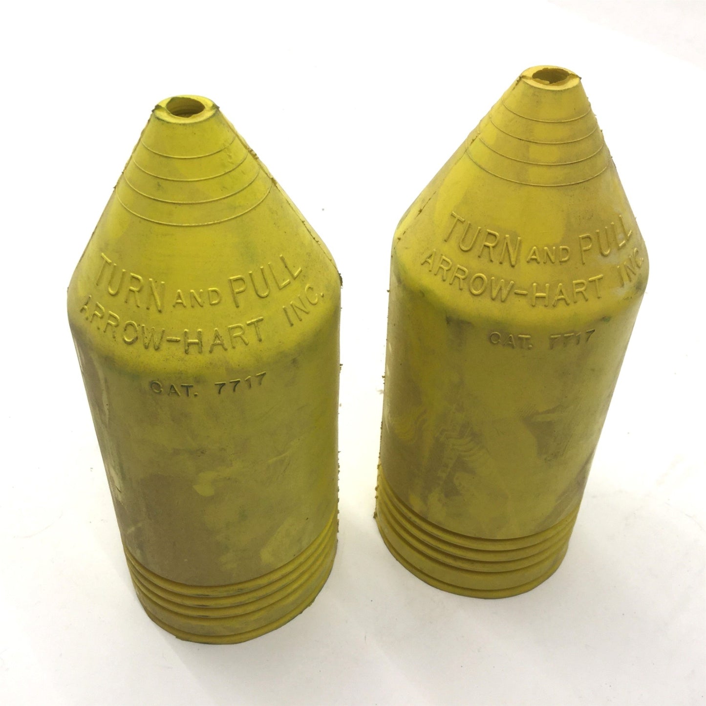 Used Lot of 2 Bryant 7717 Weather Protective Boot For 50A Nylon Connector Vinyl-Based