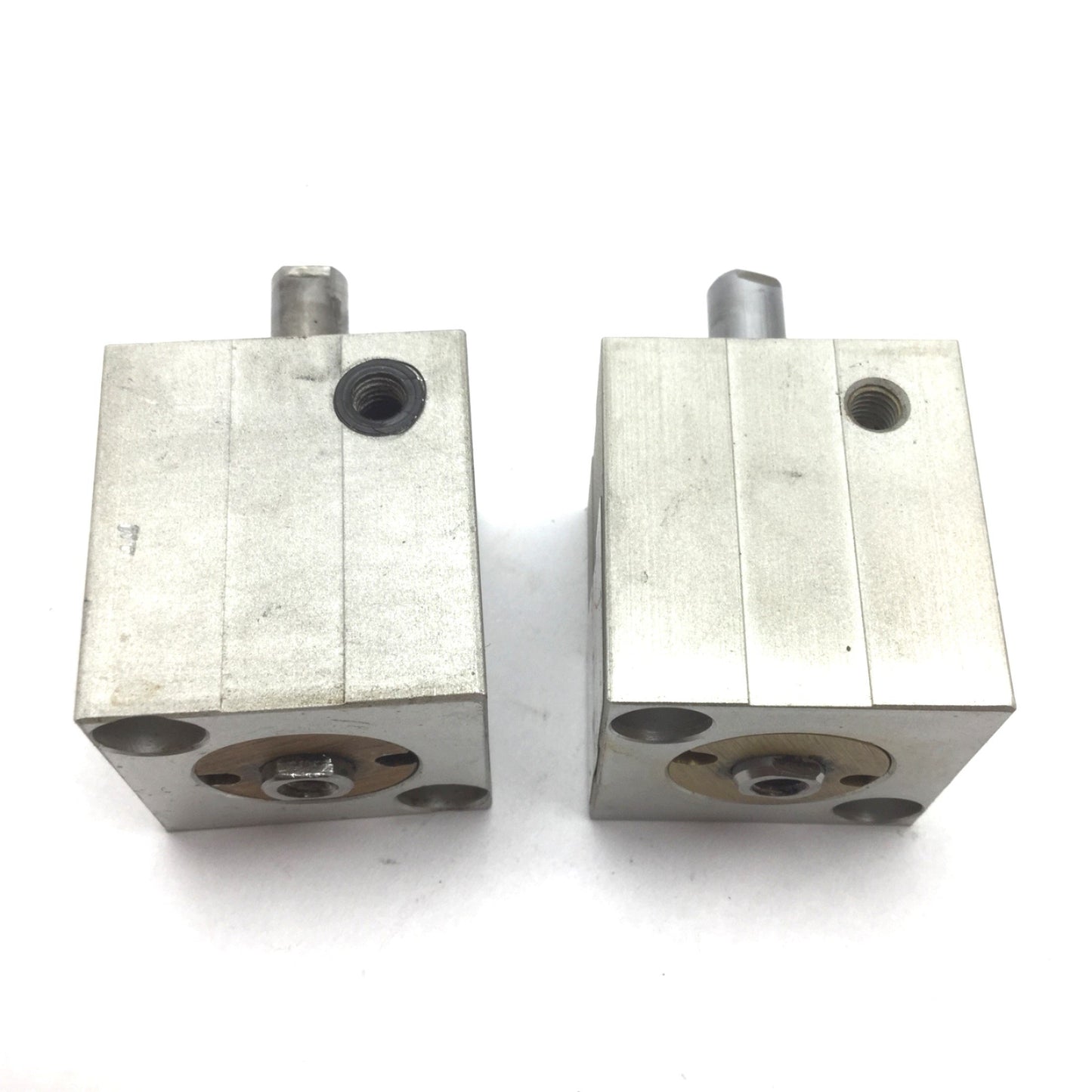 Used Lot of 2 Compact SD34X58 Pneumatic Cylinder, Bore 0.75", Stroke 0.625", 1/8" NPT