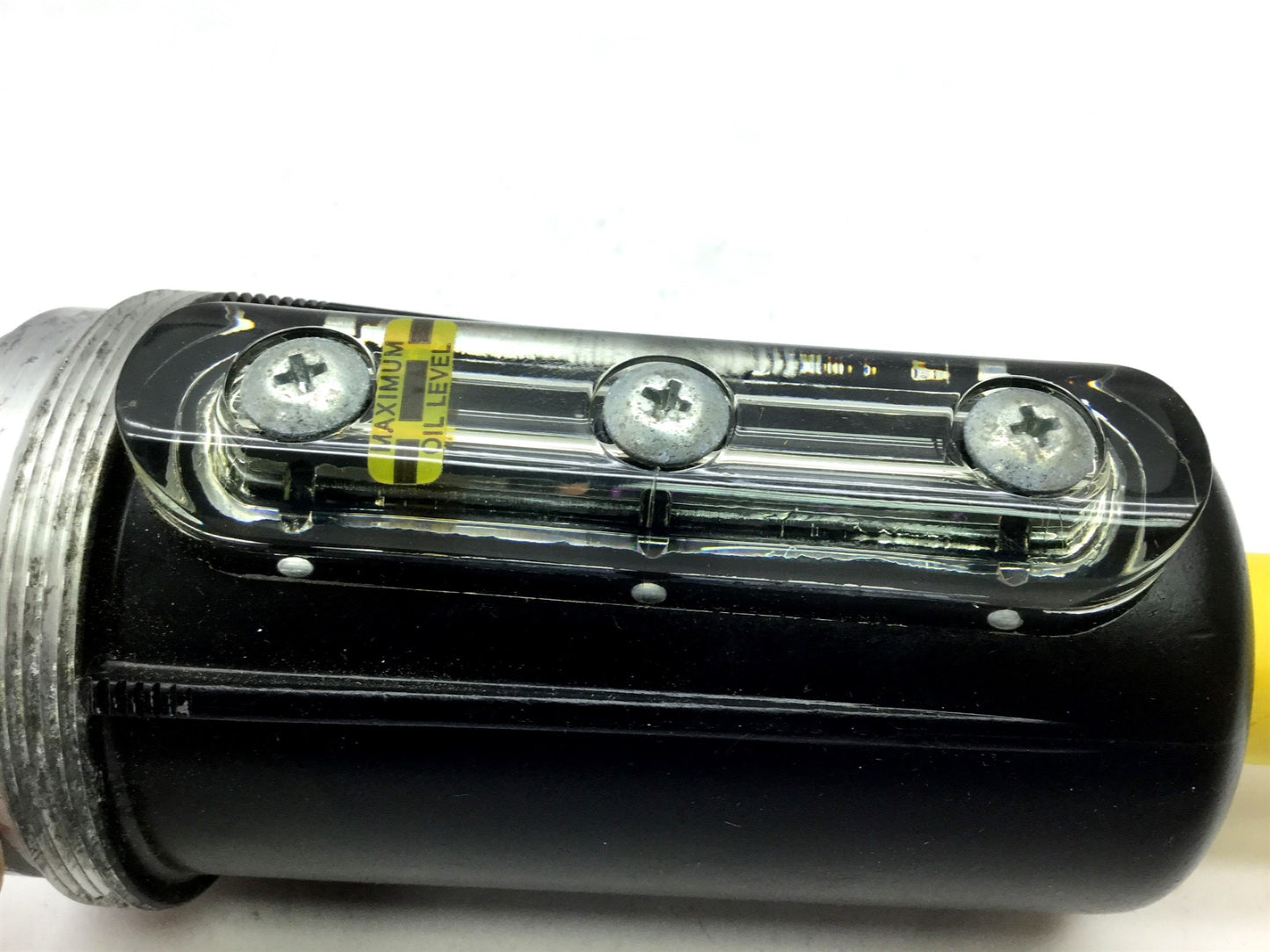 New – Open box Parker PS254 Pneumatic Metal Bowl With Sight Gauge 250 PSI Twist Drain