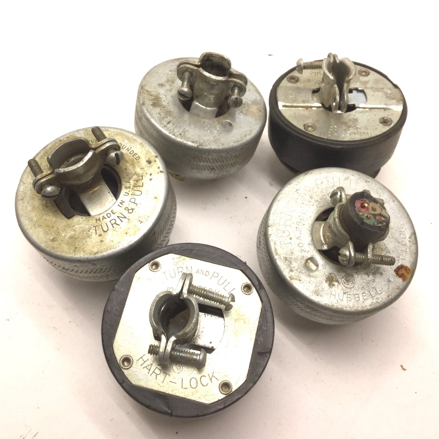 Used Lot of 5 Miscellaneous Turn & Pull Plugs, Male, 20A 250V / 600VAC 10A
