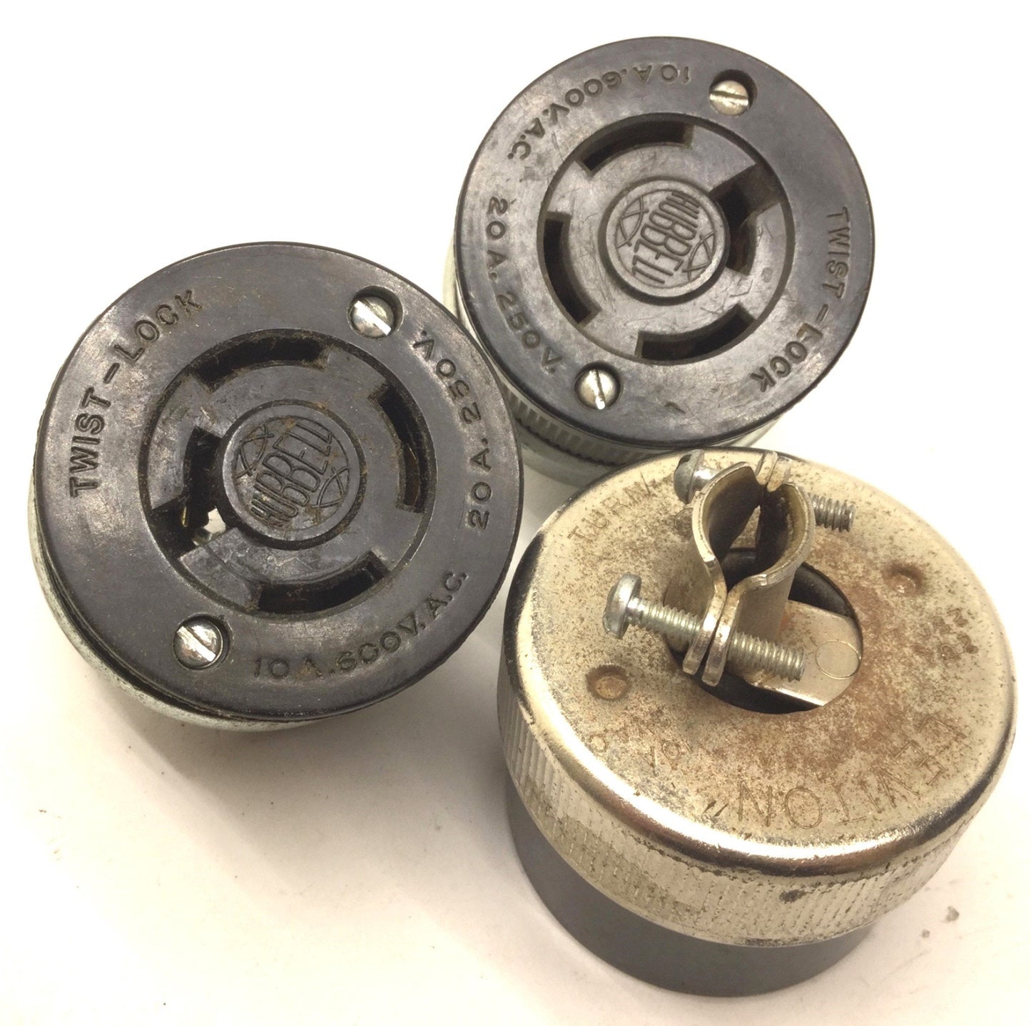 Used Lot of 3 Miscellaneous Turn & Pull Plugs, Female, 20A 250V / 600VAC 10A