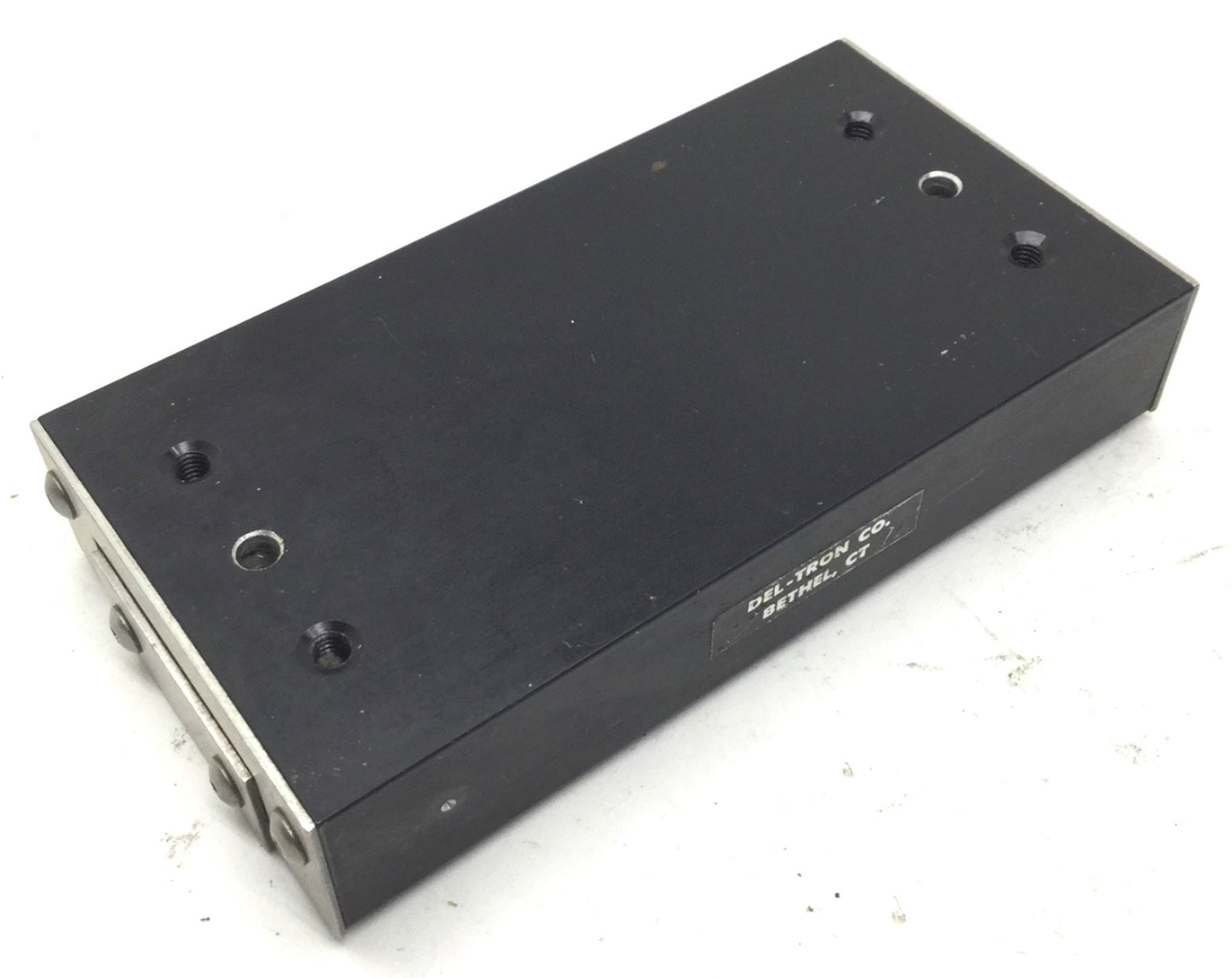 Used Del-Tron S3-3 Ball Bearing Stage Travel: 3", Width: 2-5/8", 1" Height