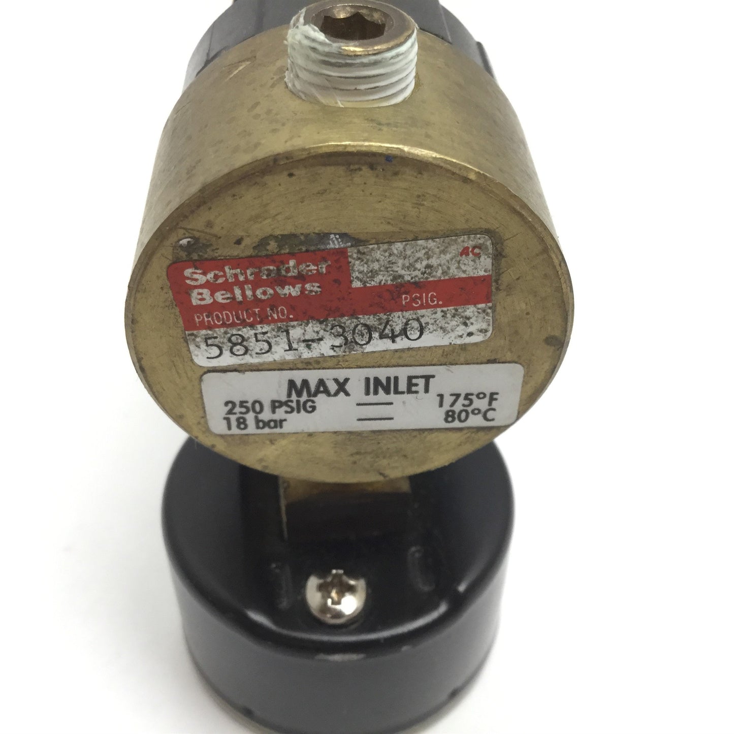 Used Schrader Bellows 5851-3040 Pneumatic Regulator, Pressure: 250psi Max, 1/8" NPT