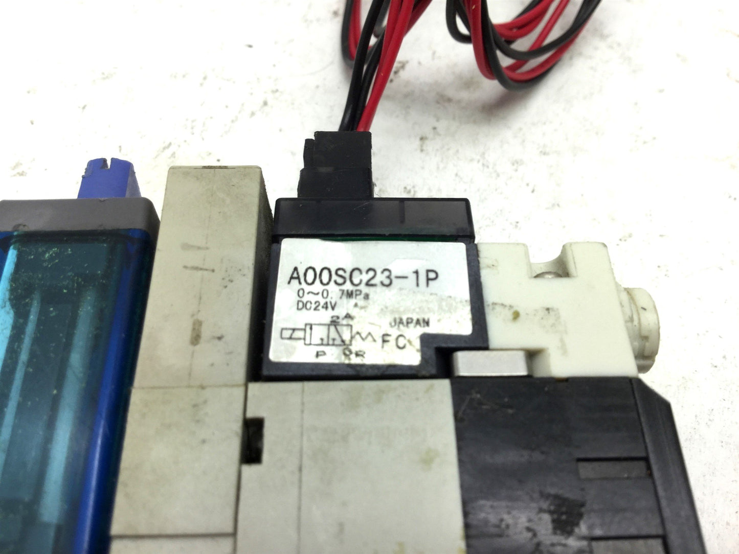 Used Parker MC2S10HS-ZM24B5N Convum Vacuum Generator V: 10-32UNF, P: 1/8" NPT