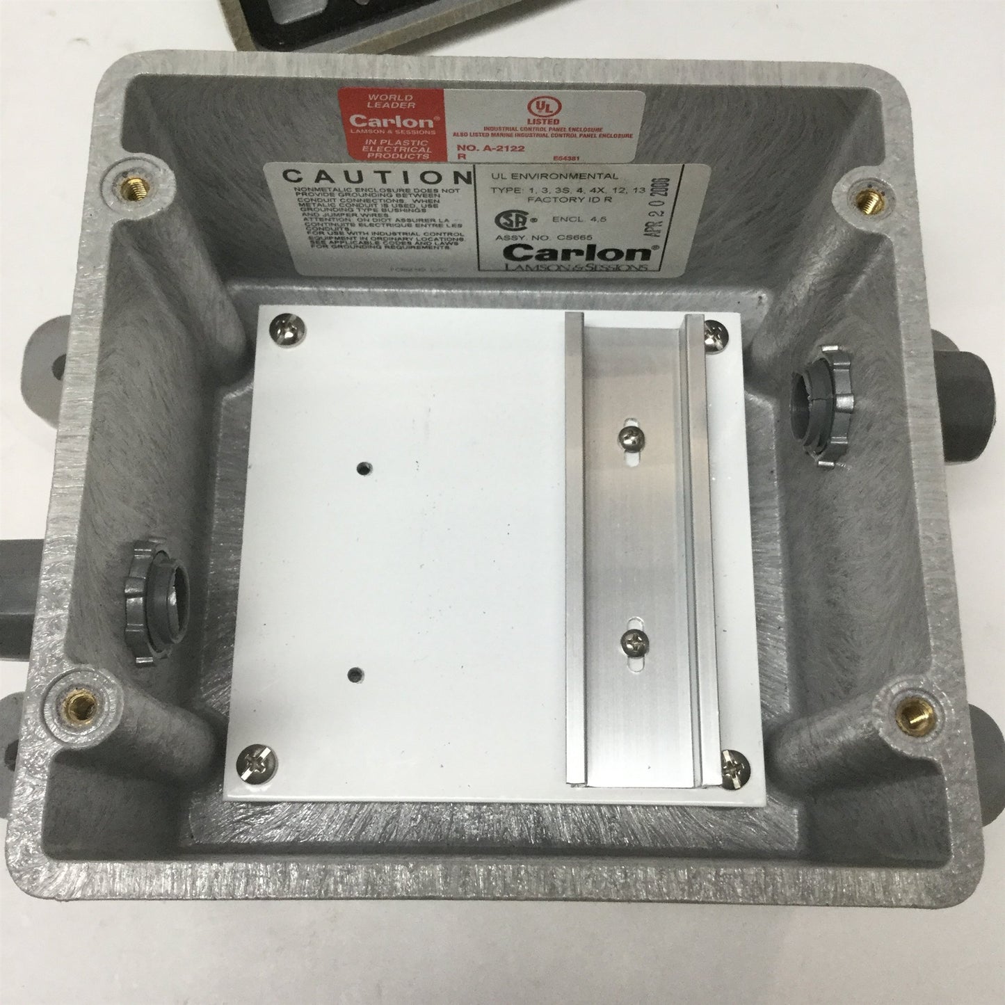 Used Carlon CS665 Circuit Safe Rain Tight JIC Enclosure Box Polycarbonate 6"x6"x5"