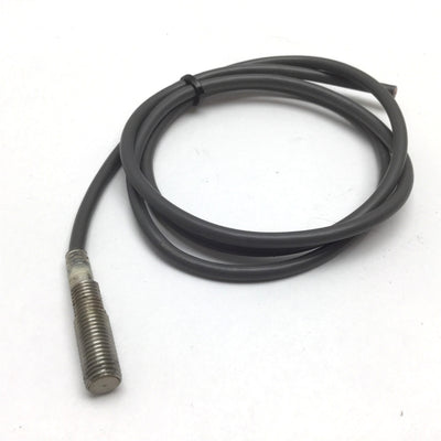 Used Omron E2E-X1R5E1 Proximity Sensor, Range: 1.5mm, Voltage: 12-24VDC, M8x1