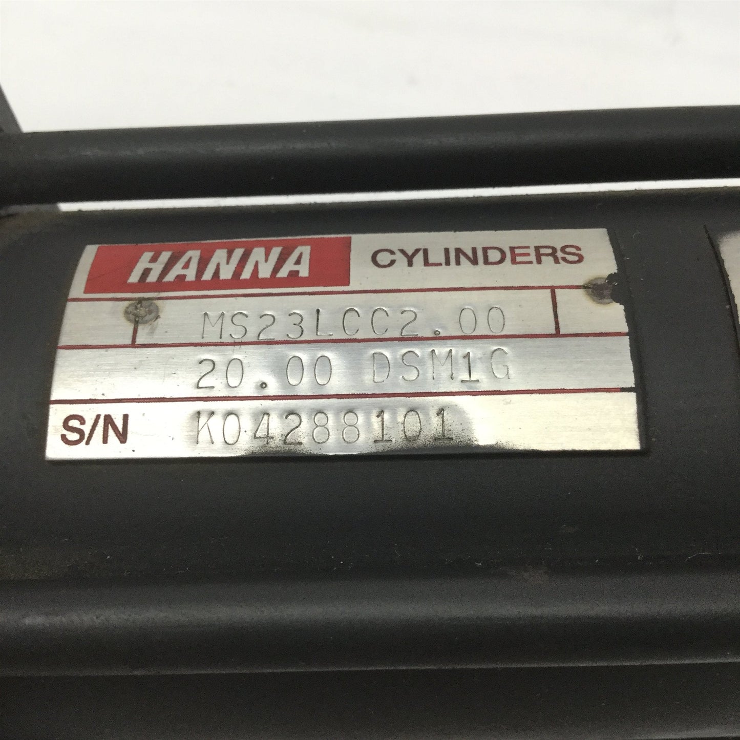 New – Open box Hanna MS23LCC2.00-20.00DSM1G Hydraulic Cylinder 2" Bore, 20" Stroke, 1800psi