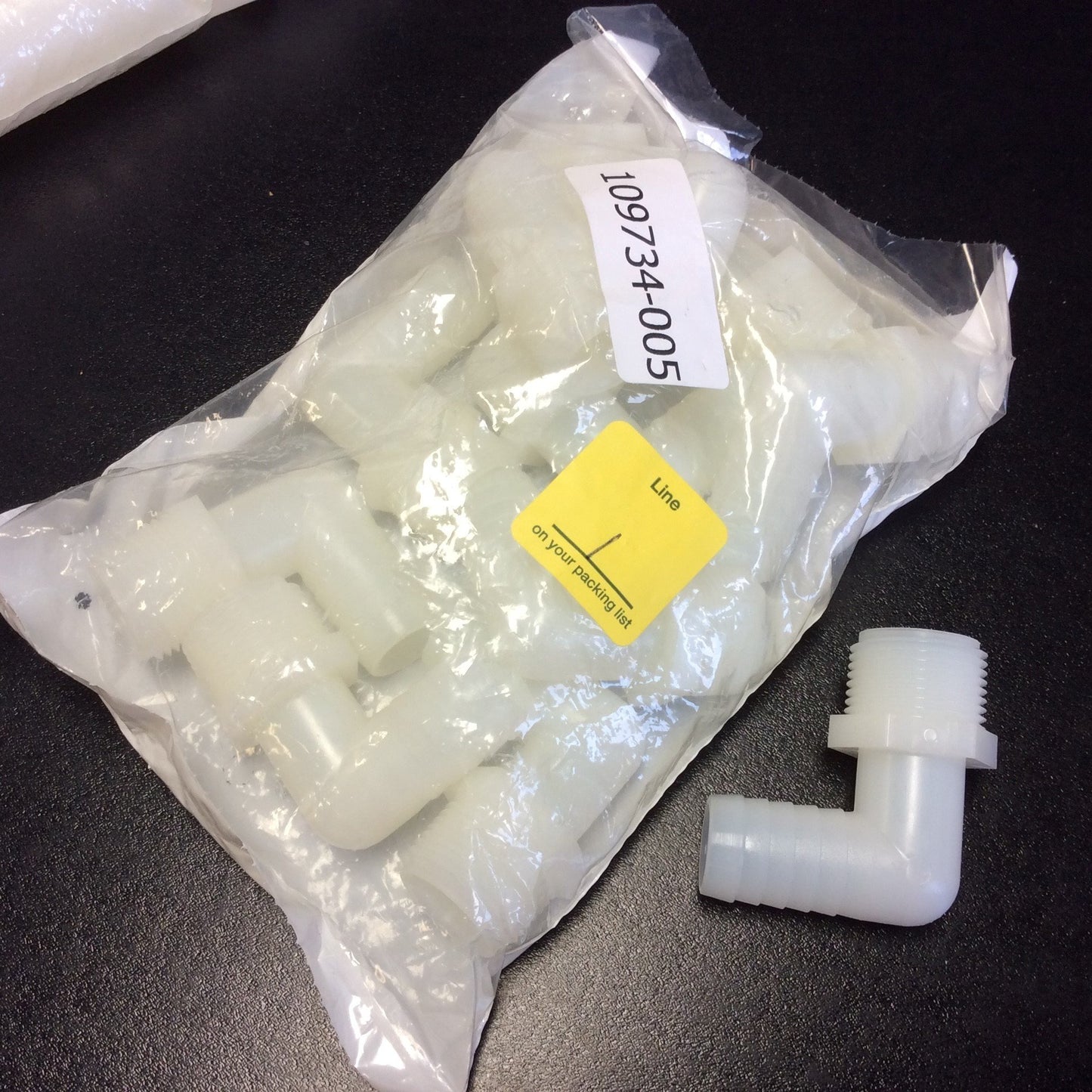 New – Open box Lot of Assorted Hose Barb 90 Elbow Tee Adapter Threaded Fitting 1/2 1 3/4 1-1/4"