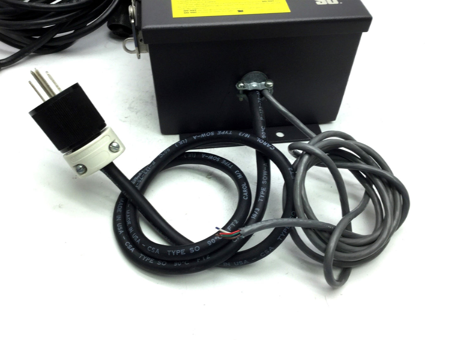 Used STI MiniSafe 42268-01 MS4304 Light Curtain Controller, 117VAC 0.2A, Beam: .5"
