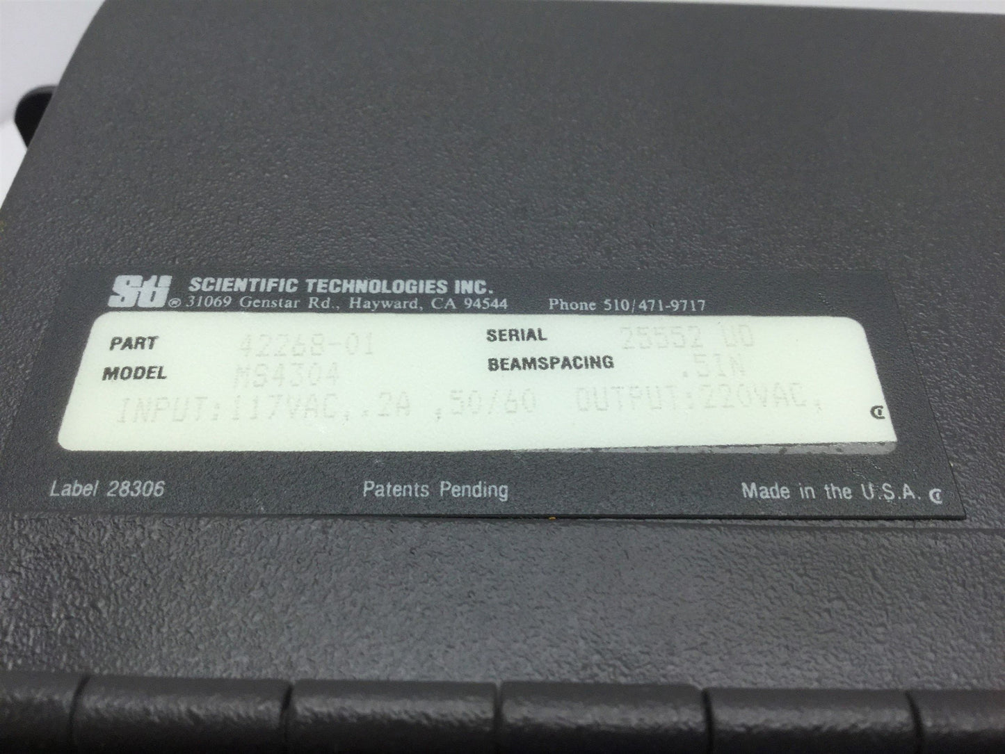 Used STI MiniSafe MS4304 42268-01 Light Curtain Controller, 117VAC 0.2A, Beam: .5"