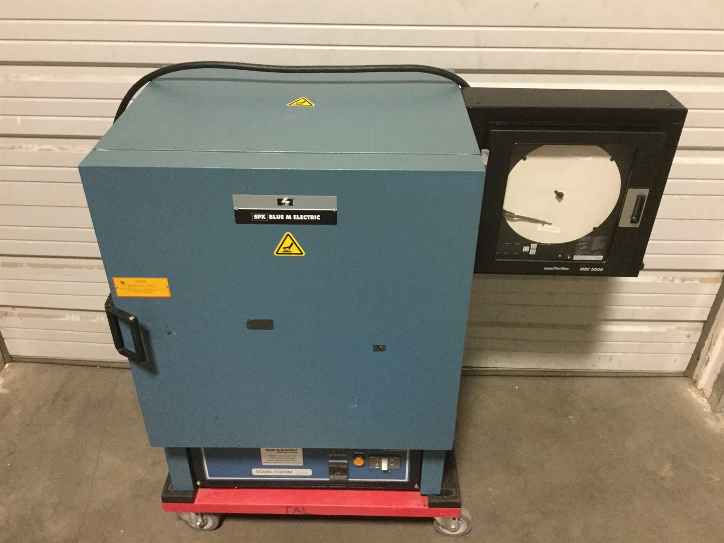 Used Blue M ESP-400A-9-UL Mechanical Convection Oven 500°F 260°C 120VAC 1.5 kW