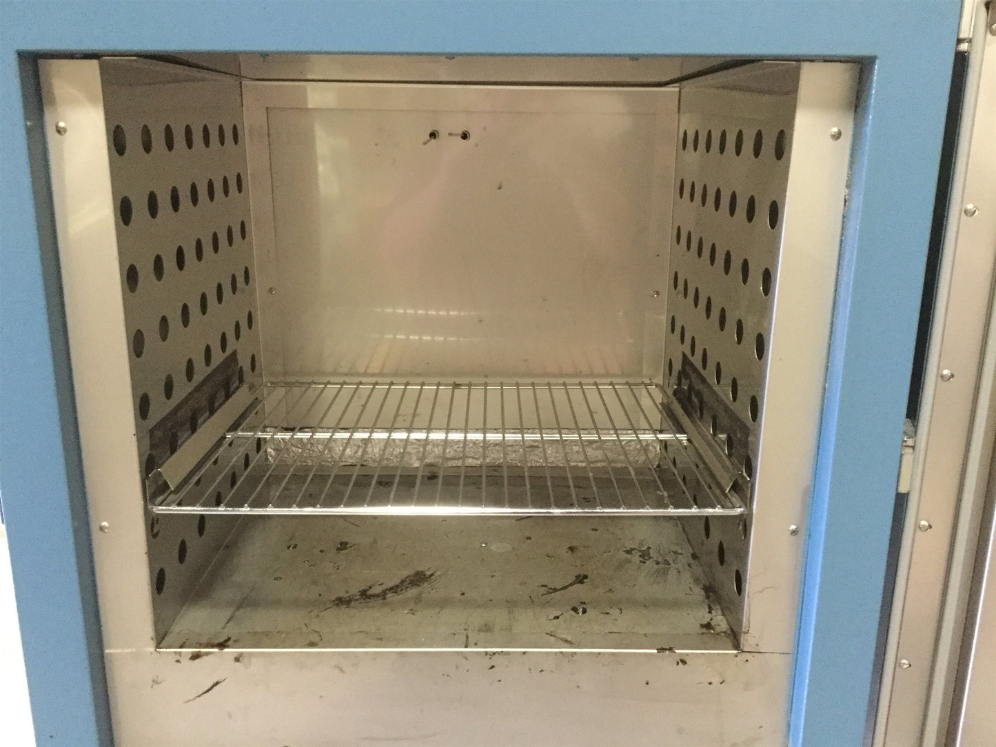 Used Blue M ESP-400A-9-UL Mechanical Convection Oven 500°F 260°C 120VAC 1.5 kW