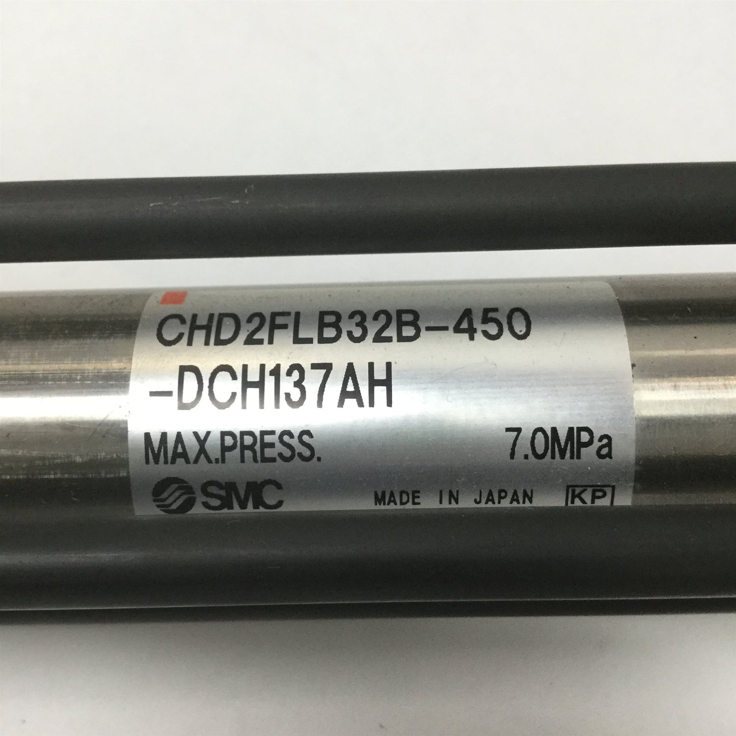 New – Open box SMC CHD2FLB32B-450 Hydraulic JIS Tie-Rod Cylinder 32mm Bore, 450mm Stroke, 7MPa