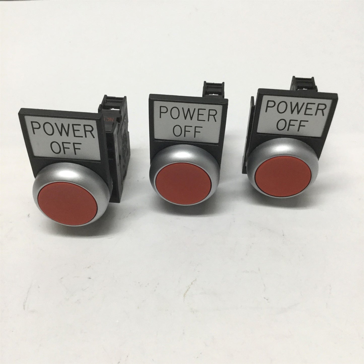 Used Lot of 3 Eaton Moeller Momentary Pushbuttons, Red, w/ M22-K01 Contact 600VAC 10A