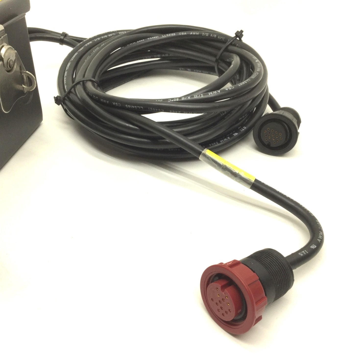 Used STI MiniSafe-B/FlexSafe MS4332B-2 43268-0320 Light Curtain Controller w/Cables