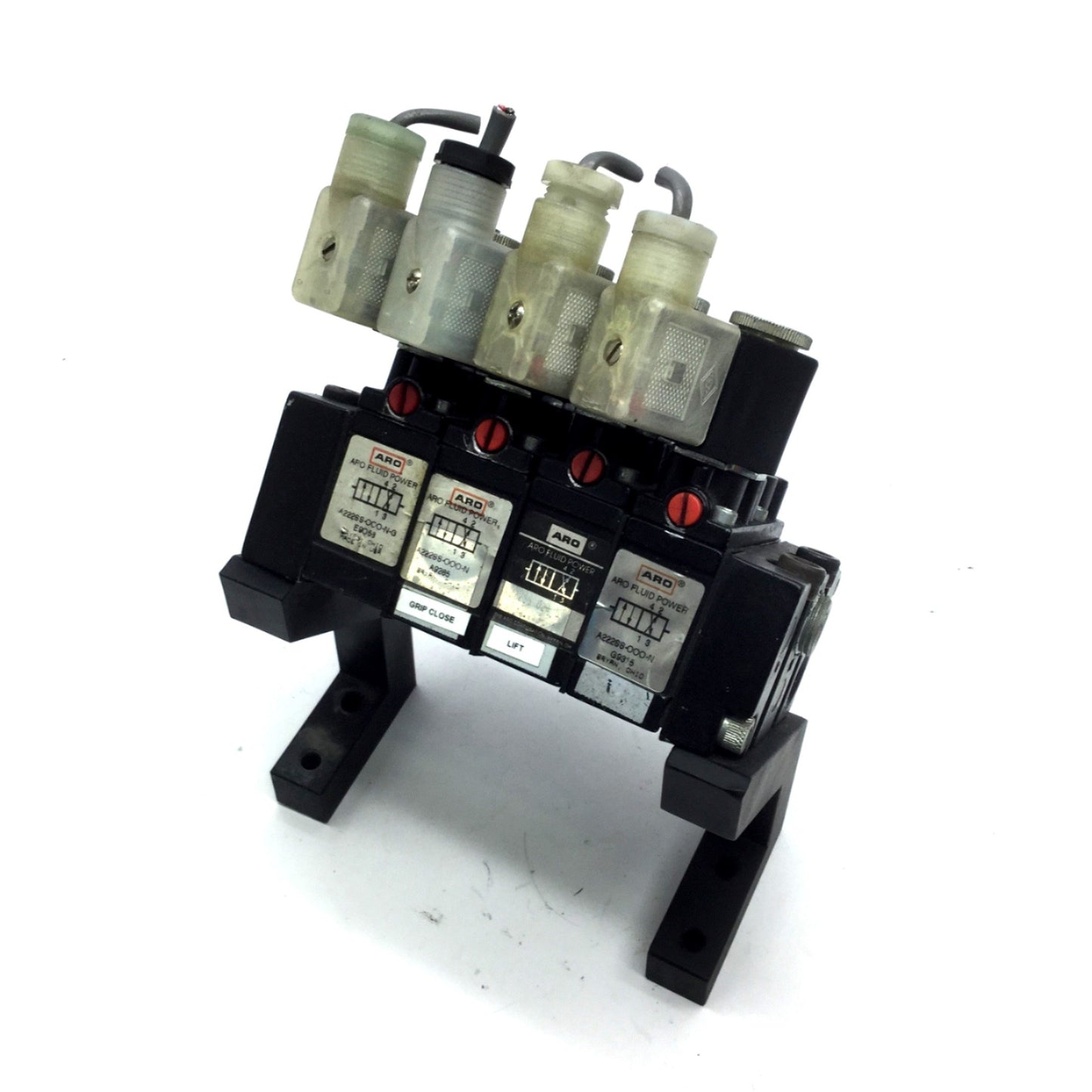 Used Lot of 4 Aro A222SS-024-D Solenoid Air Valve 2-Pos 4-Way 1/4 NPT 24VDC