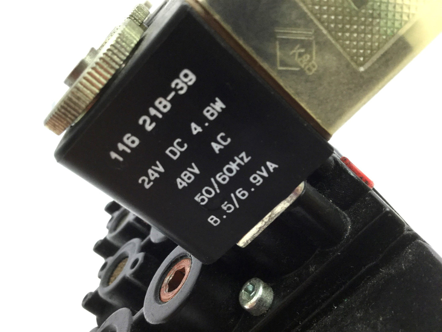 Used Lot of 4 Aro A222SS-024-D Solenoid Air Valve 2-Pos 4-Way 1/4 NPT 24VDC