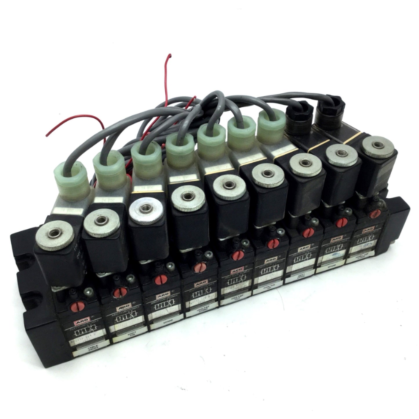 Used Lot of 9 Aro A222SS-024-D Solenoid Air Valve 2-Pos 4-Way 1/4 NPT 24VDC