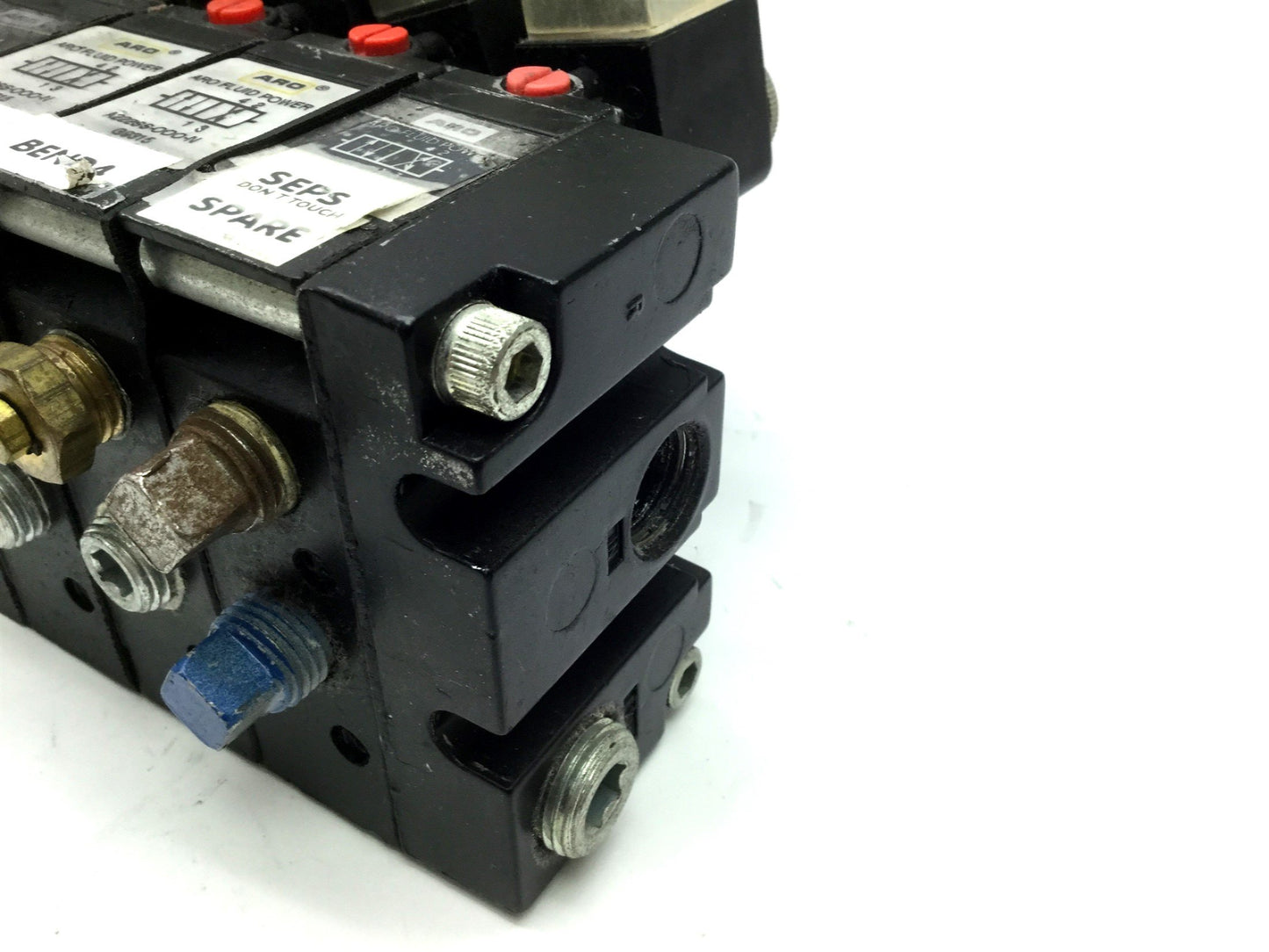 Used 12x Aro A222SS-024-D 2x A222SS-000 Solenoid Air Valve 2-Position 4-Way 1/4 NPT