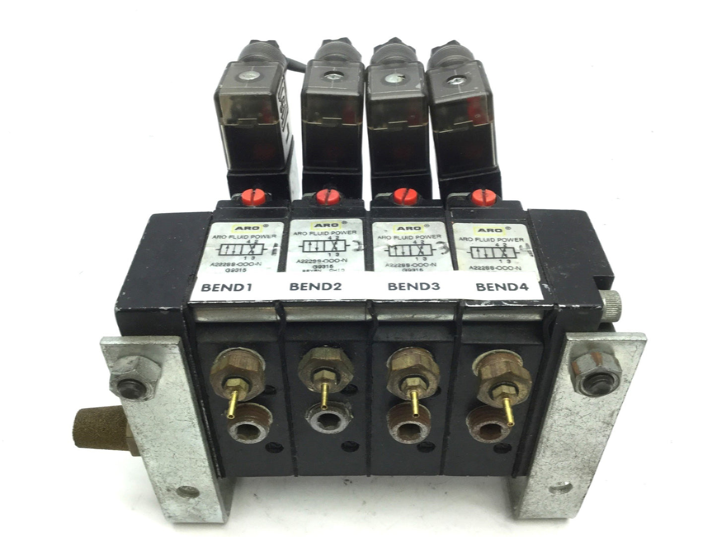 Used Lot of 4 Aro A222SS-024-D Solenoid Air Valve, 2-Position 4-Way, 1/4 NPT, 24V DC