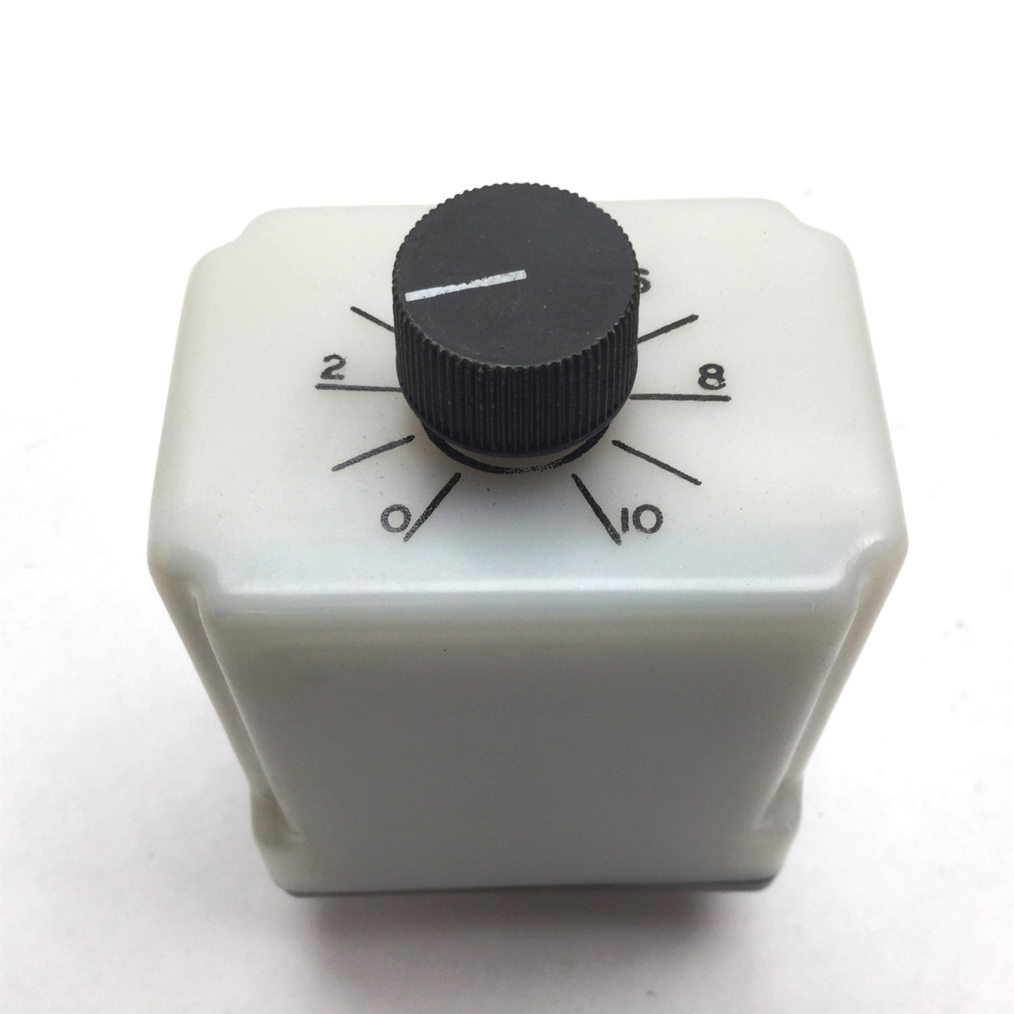 Used Dayton 6X603A Solid State Time Delay Relay, Interval Time Delay, Range: 1-10Sec