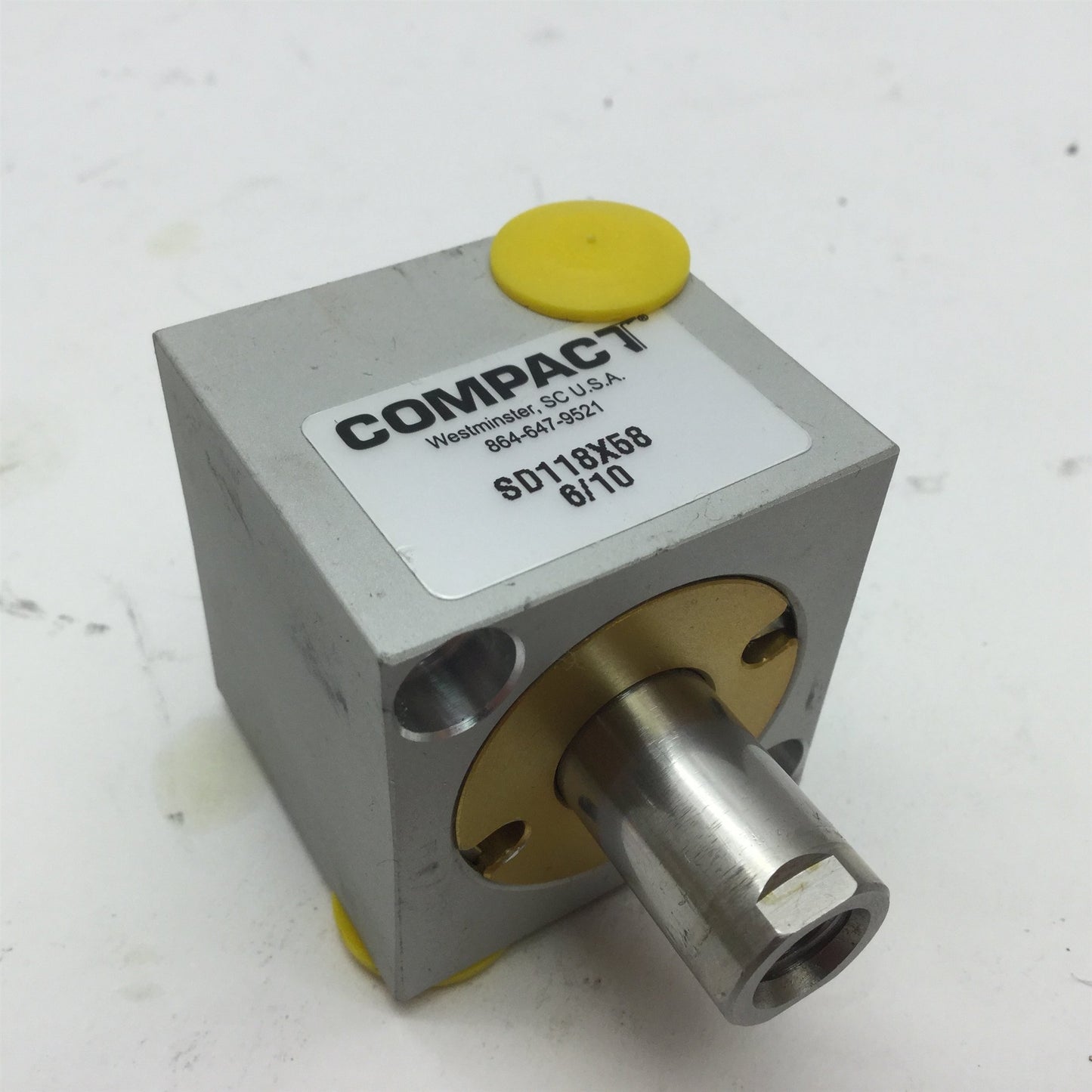 Used Compact SD118X58 Pneumatic Cylinder, 1/8" NPT, Travel: 0.625"