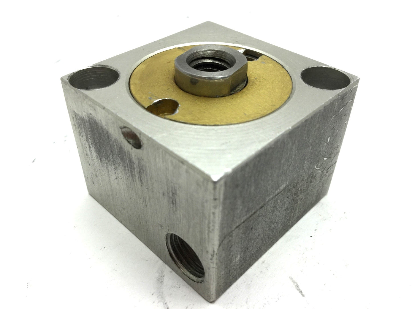 Used Compact S118X38 Pneumatic Cylinder, 1/8 NPT 10-32UNF, Travel: 3/8", Bore 1-1/8"