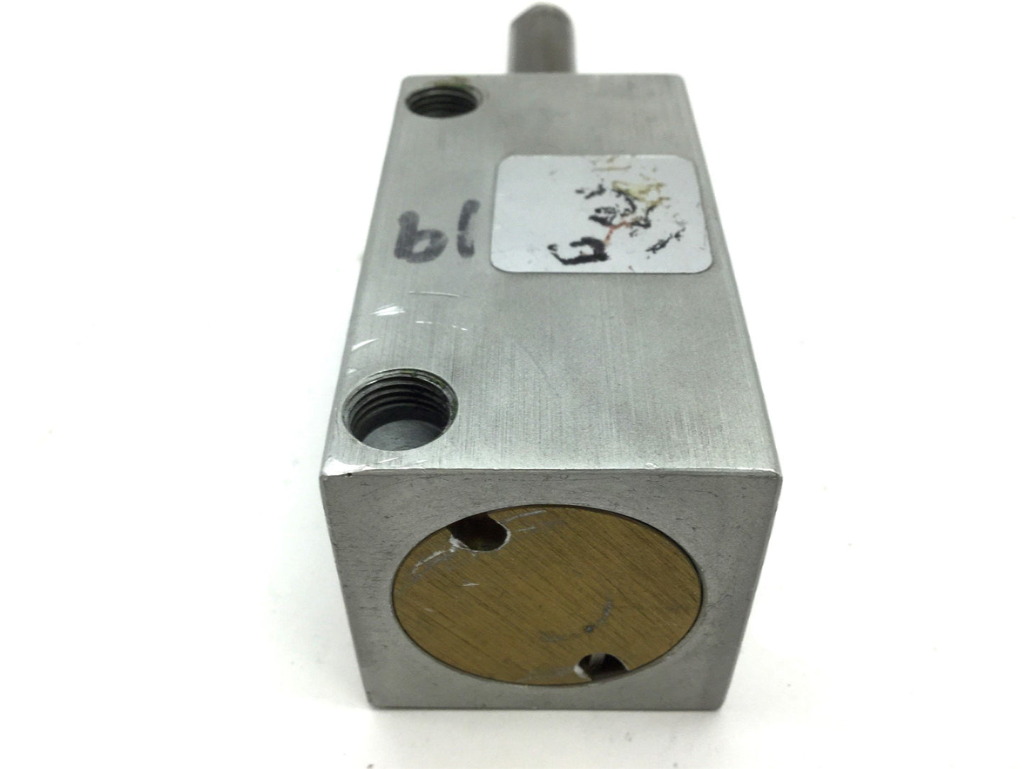 Used Compact B118X2 Pneumatic Cylinder, 1/8 NPT, Travel: 2", Bore 1-1/8"