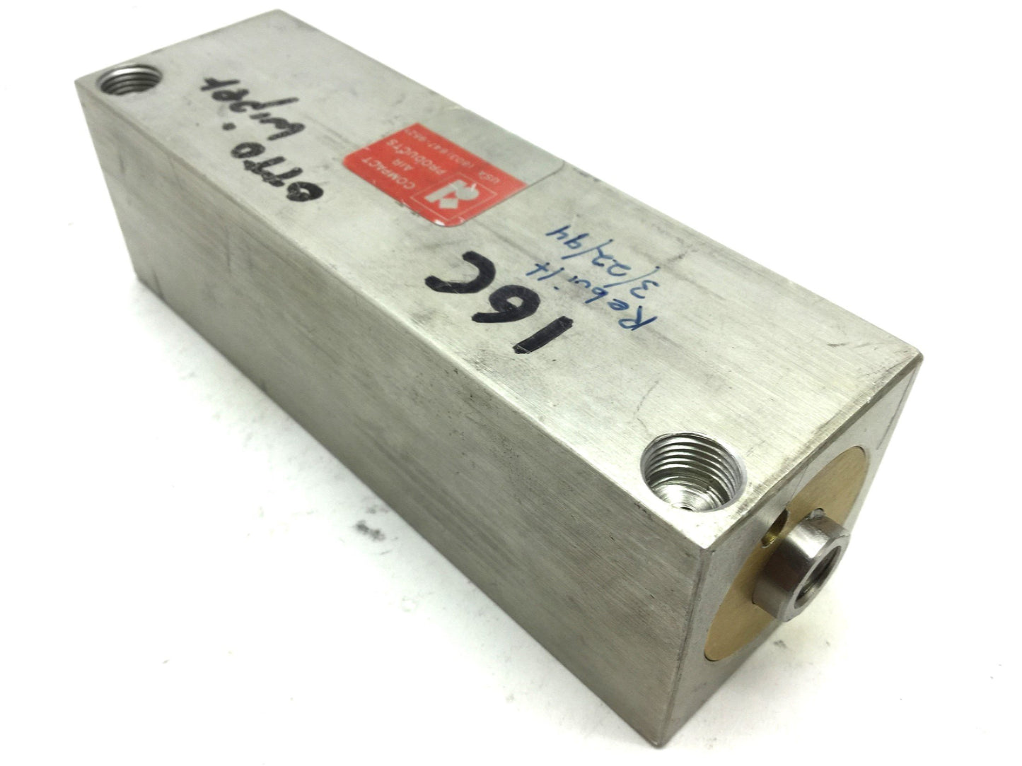 Used Compact B118X4 Pneumatic Cylinder, 1/8 NPT, Travel: 4", Bore 1-1/8"