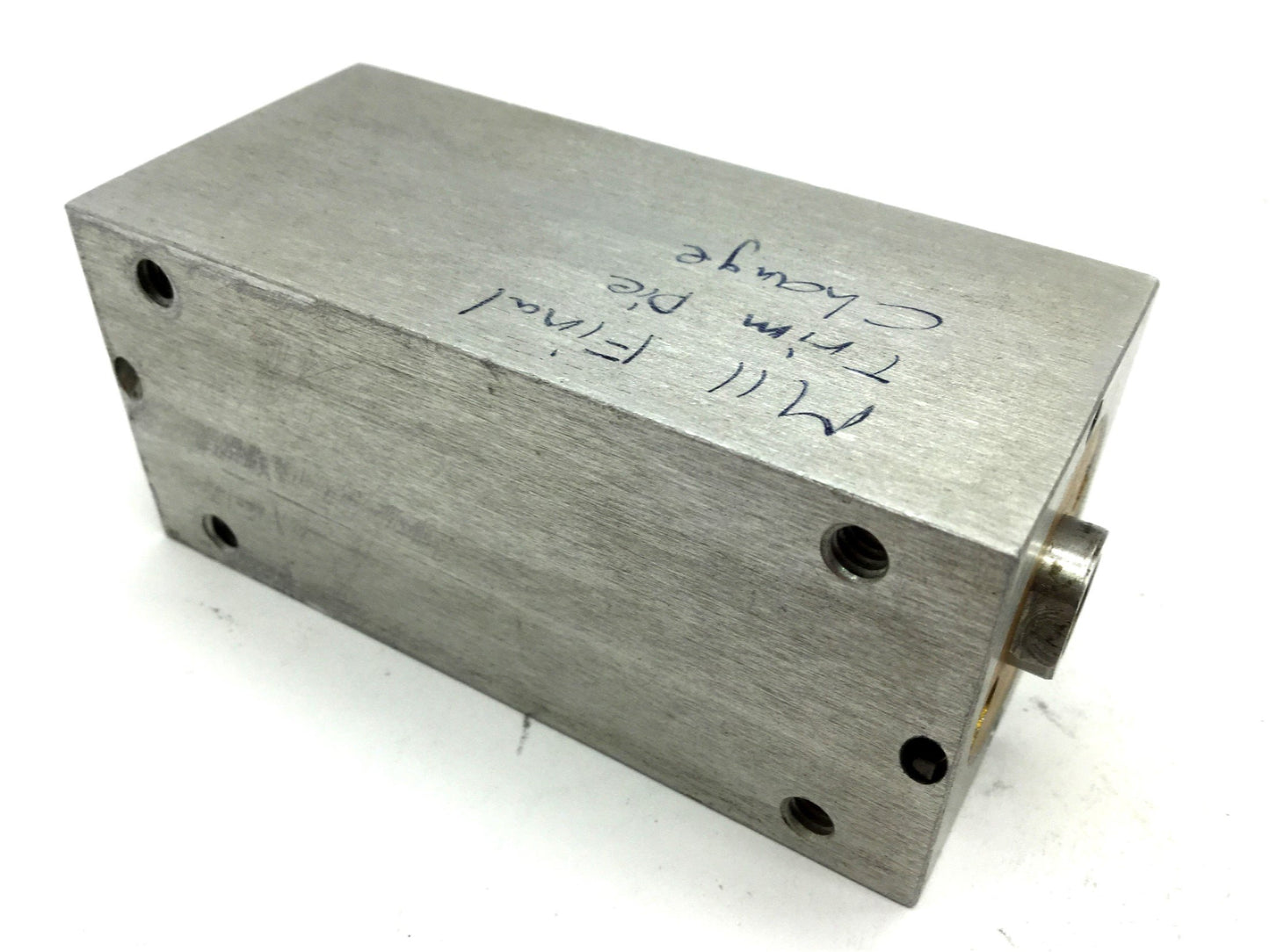 Used Compact B118X212 Pneumatic Cylinder, 1/8 NPT, Travel: 2.5", Bore 1-1/8"