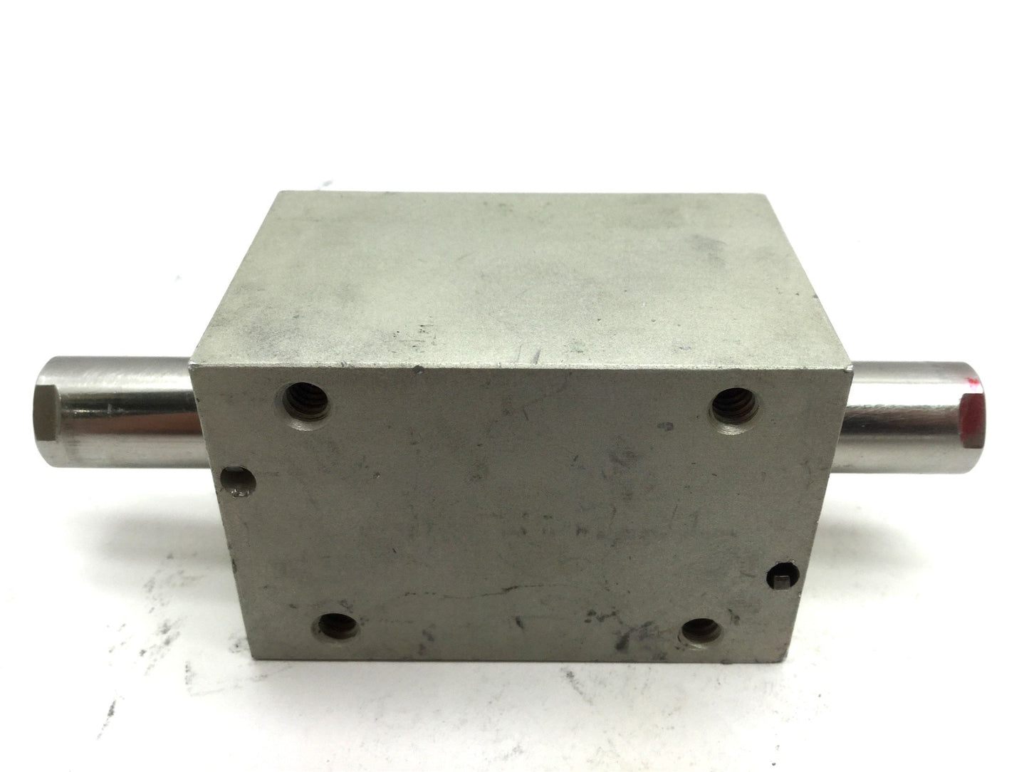 Used Compact BD118X112 Pneumatic Double Rod Cylinder Travel 1.5" 1/8" NPT Bore 1-1/8"