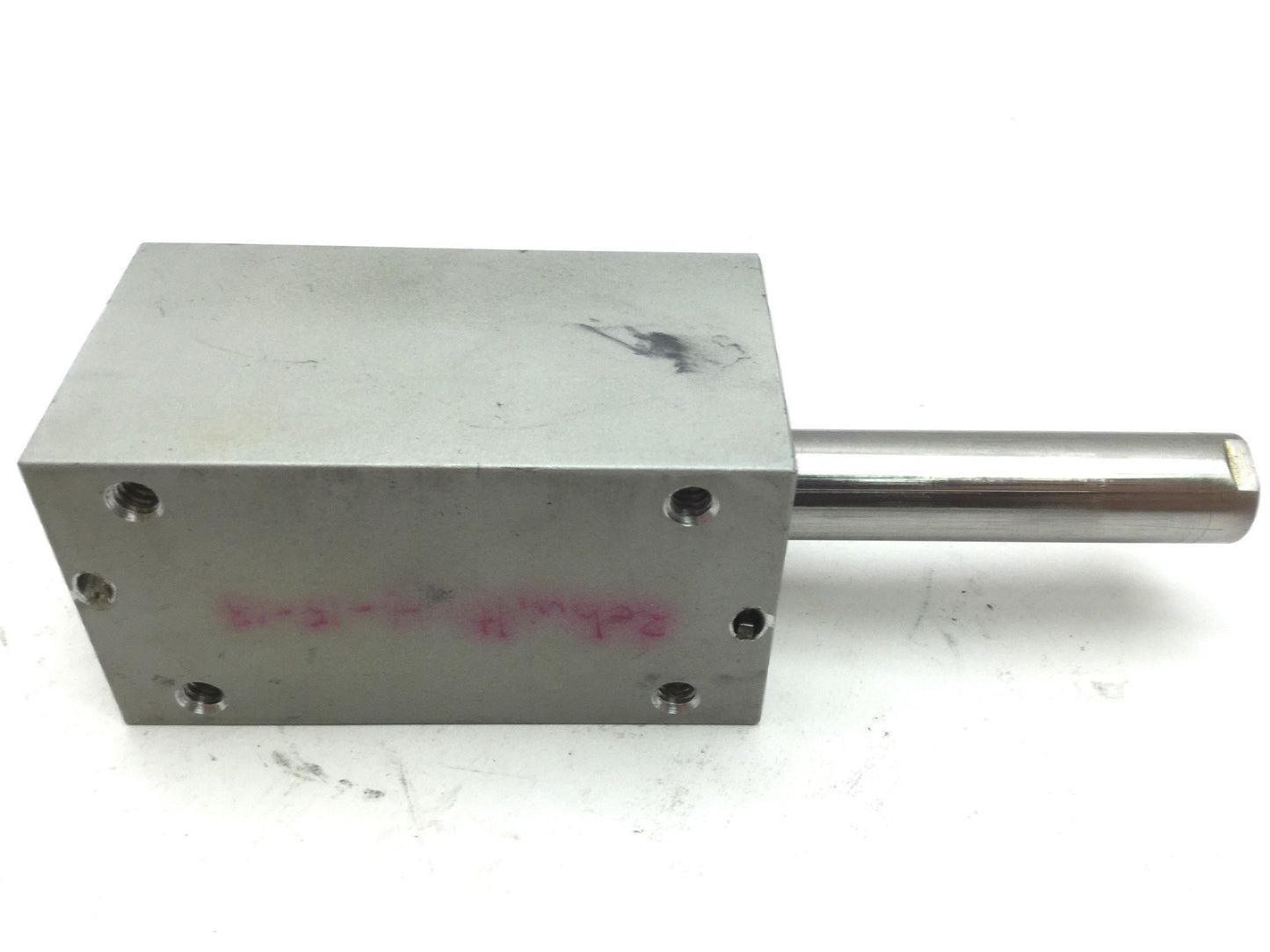 Used Compact BD118X2 Pneumatic Cylinder Bore 1.125", Stroke 2", Ports 1/8" NPT