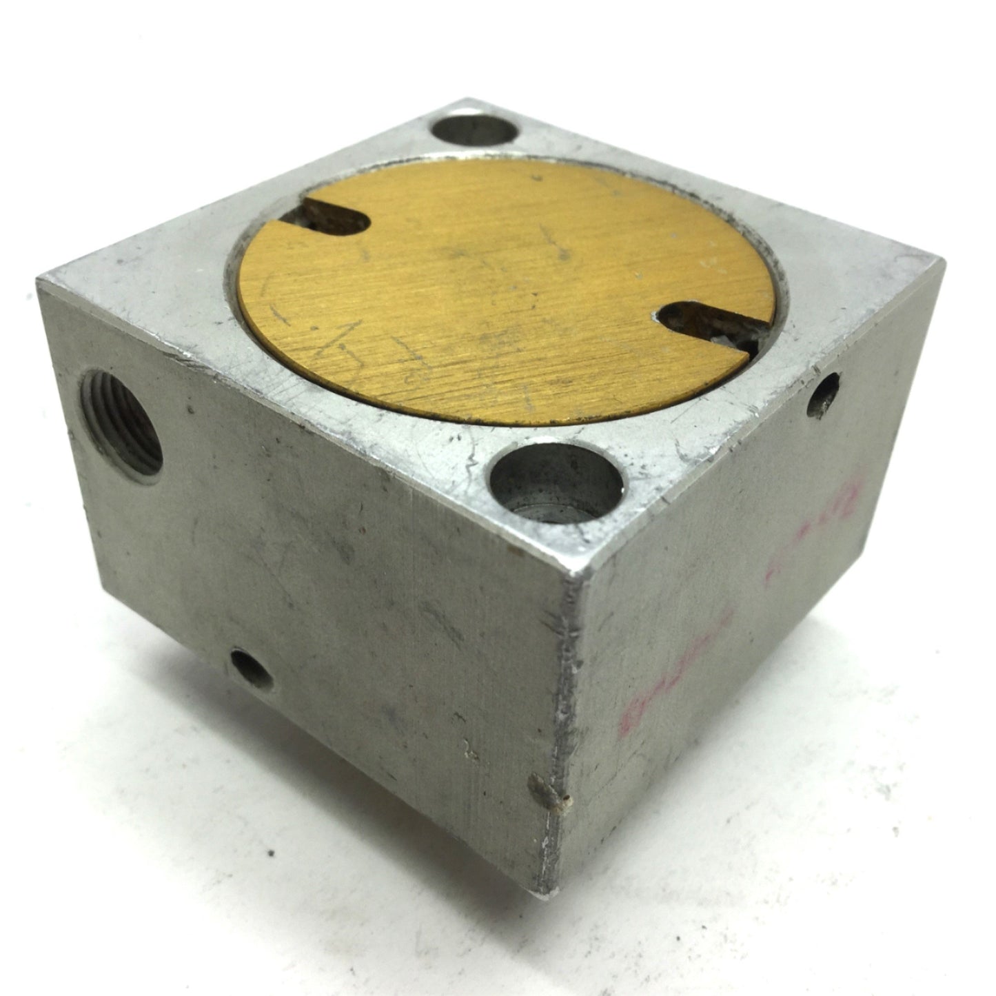 Used Compact B158X14 Pneumatic Cylinder, Bore: 1.625", Stroke: 0.25", Ports: 1/8" NPT