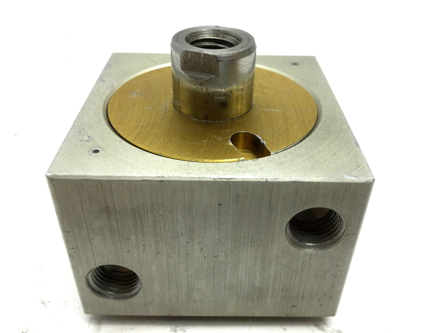 Used Compact BD158X38 Pneumatic Cylinder Ports: 1/8" NPT, Bore: 1.625", Stroke: 3/8"