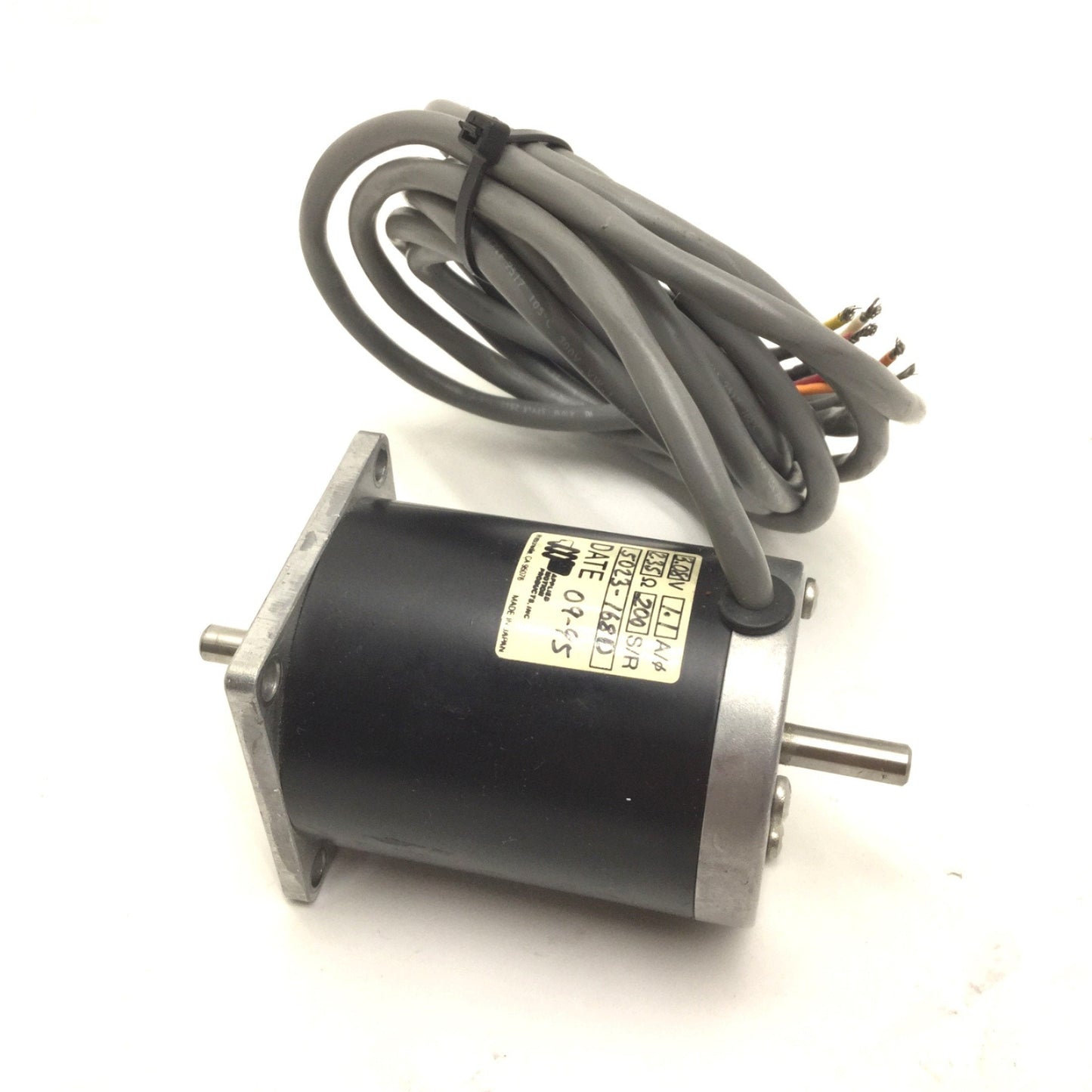Used Applied Motion Products 5023-168D Servo Motor, 1/4" Dual Shaft, NEMA 23 Mounting