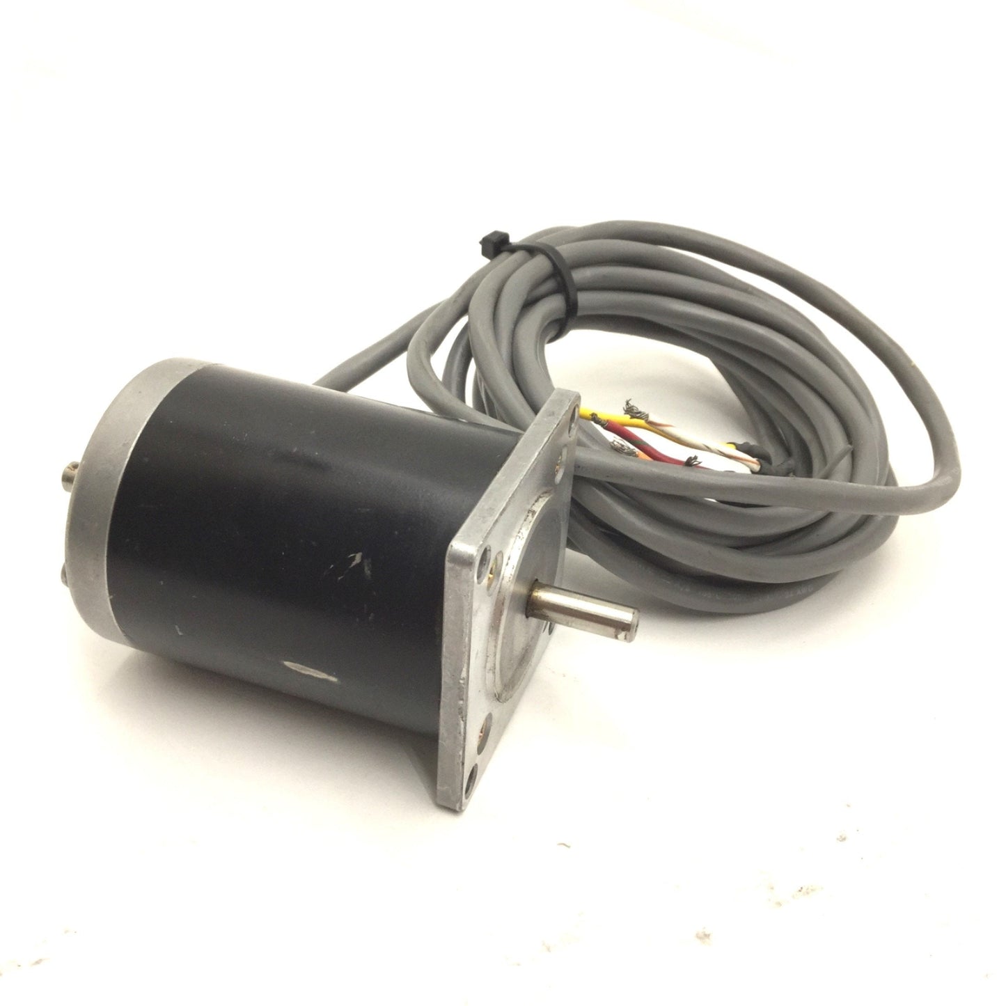 Used Applied Motion Products 5023-168D Servo Motor, 1/4" Dual Shaft, NEMA 23 Mounting